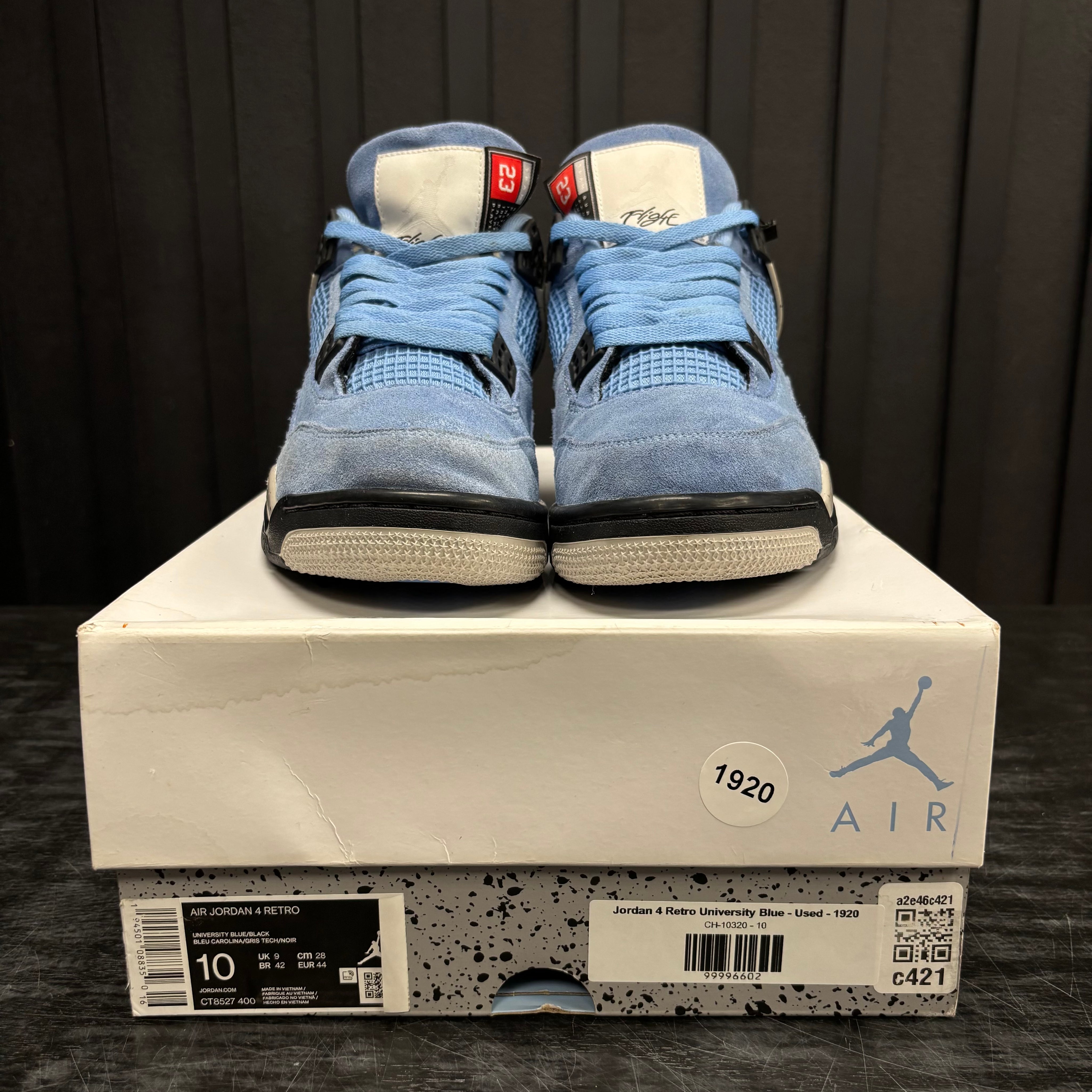 Jordan 4 Retro University Blue - Used - 1920