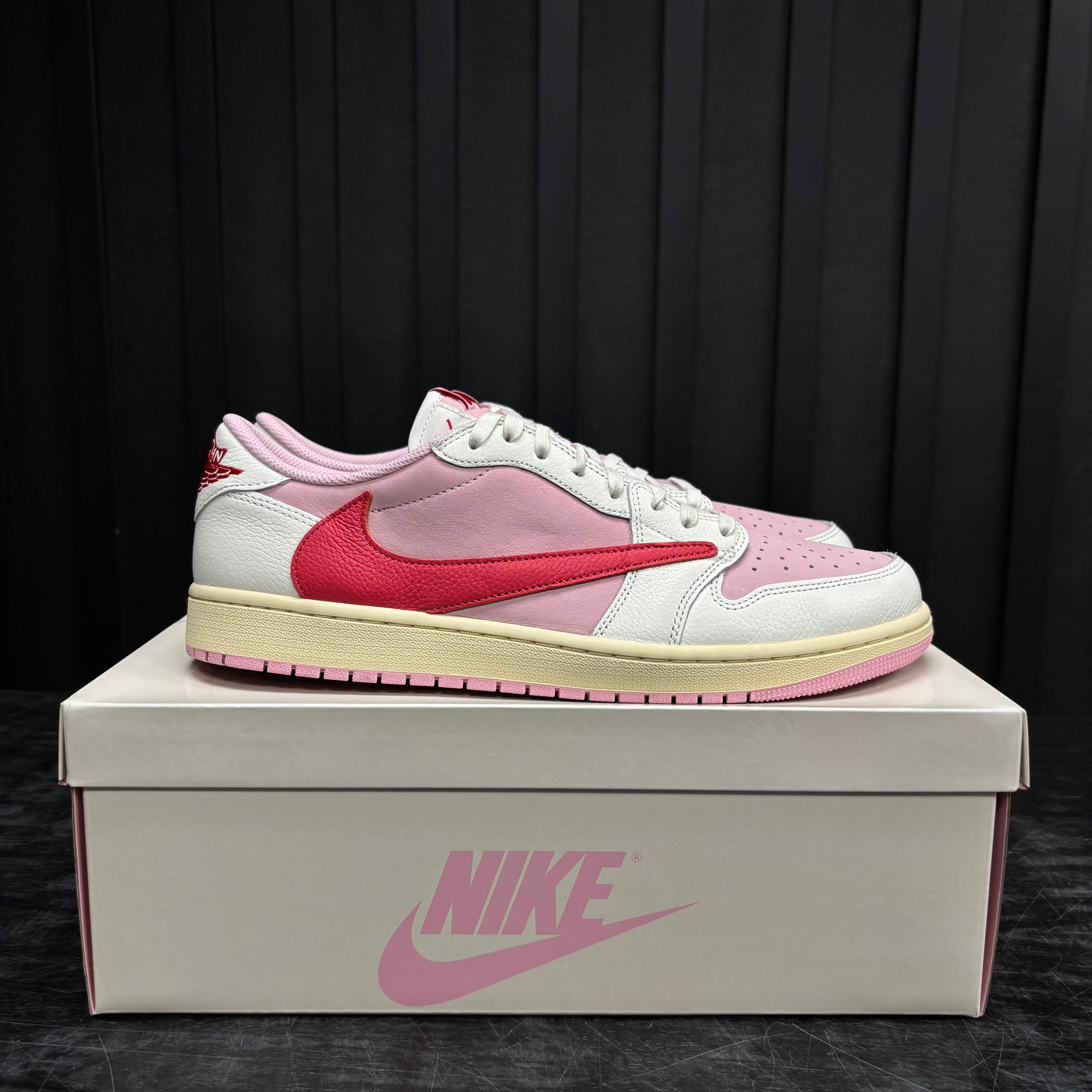 Jordan 1 Retro Low OG SP Travis Scott Sail Tropical Pink - Used - 1946