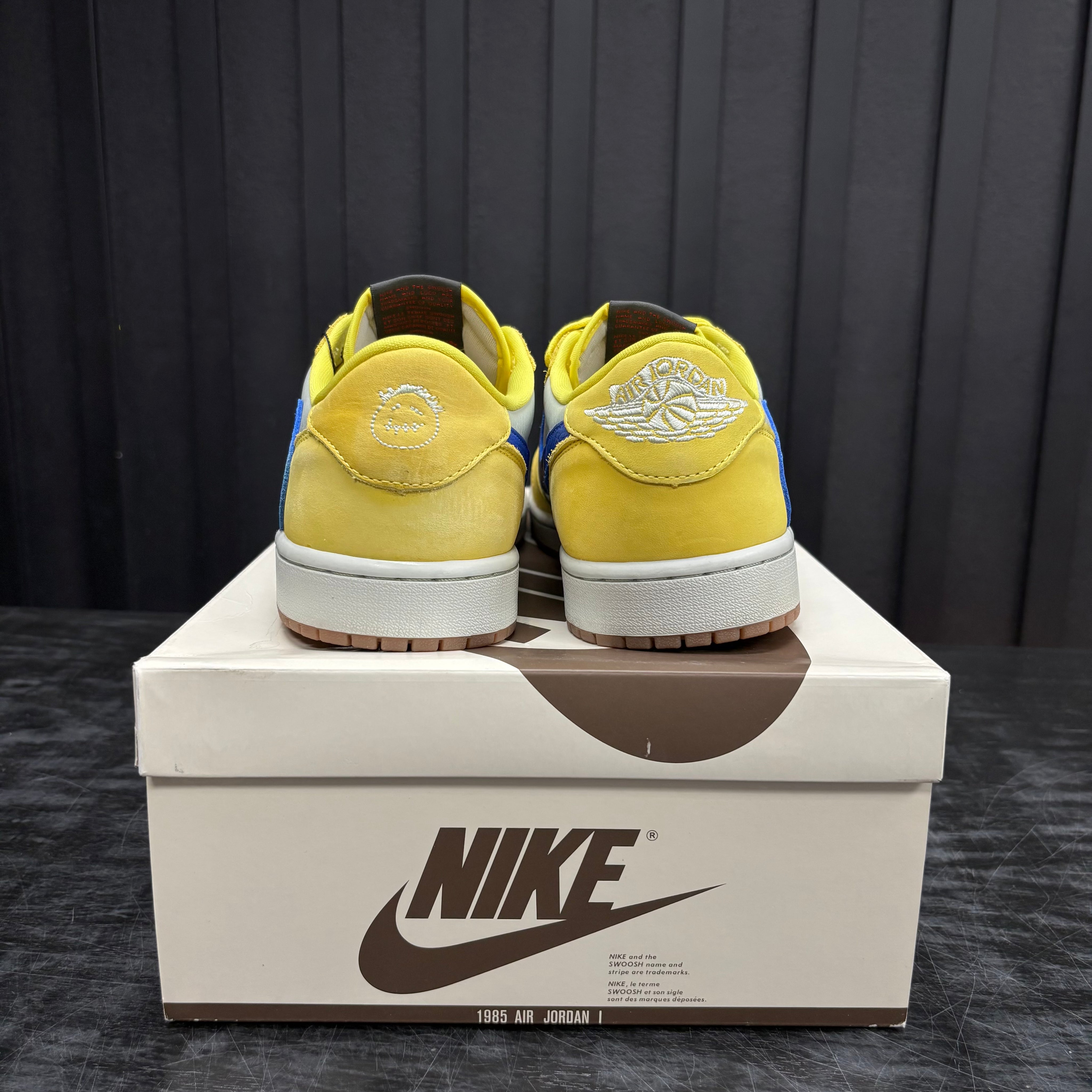 Jordan 1 Retro Low OG SP Travis Scott Canary (Women's) - Used - 1941