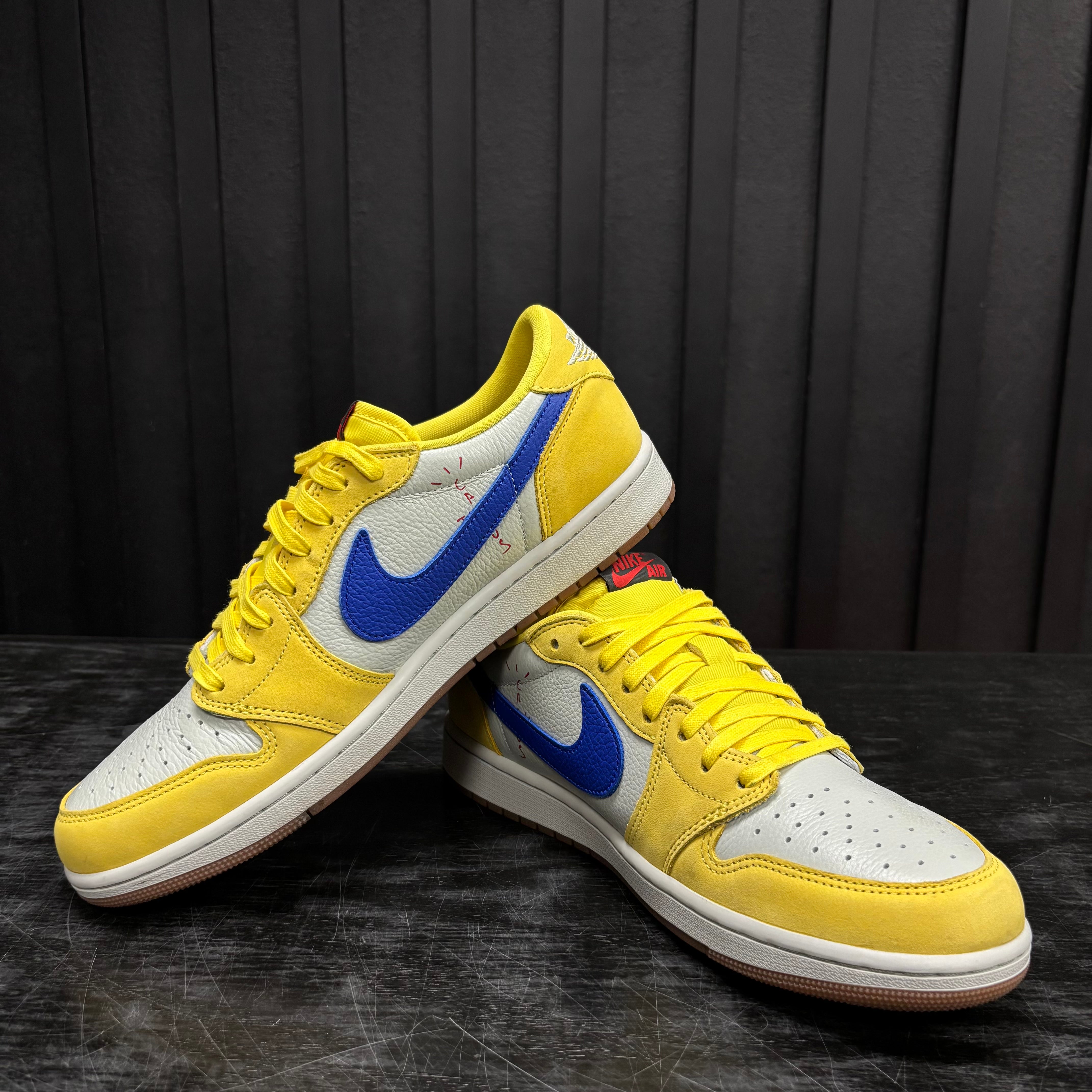 Jordan 1 Retro Low OG SP Travis Scott Canary (Women's) - Used - 1941
