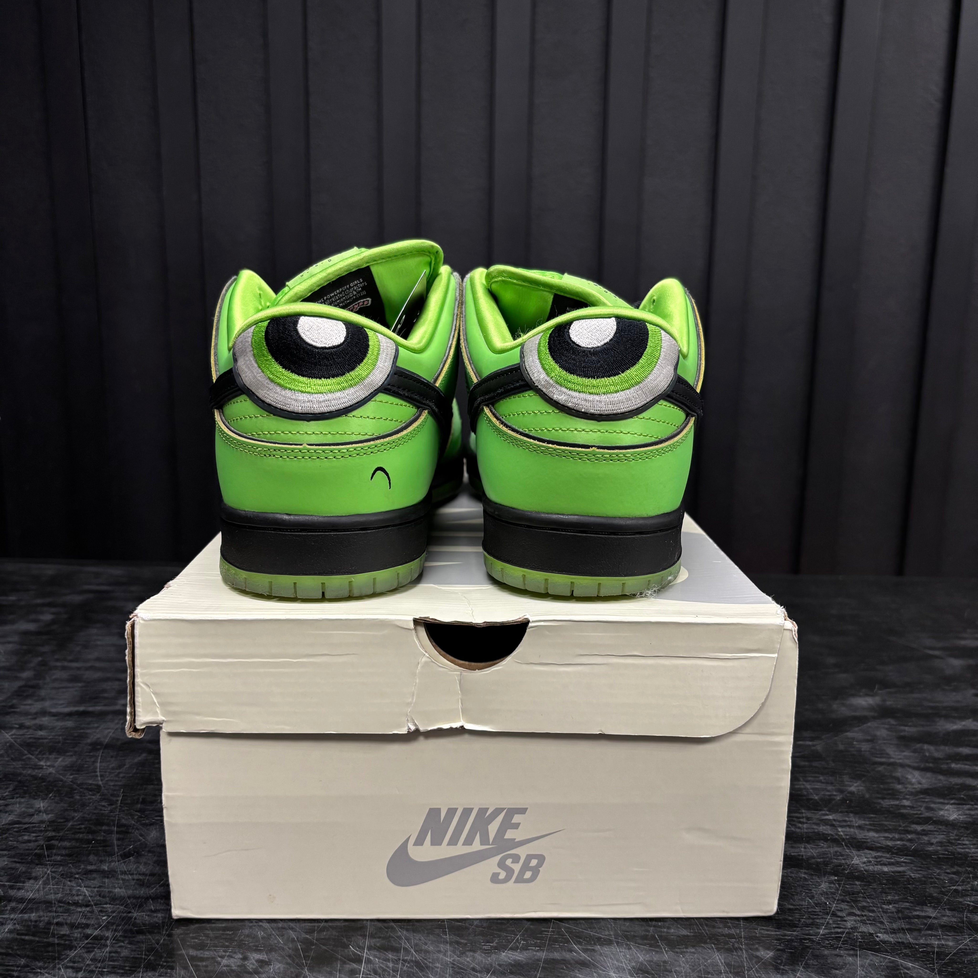 Nike SB Dunk Low The Powerpuff Girls Buttercup - Used - 4427