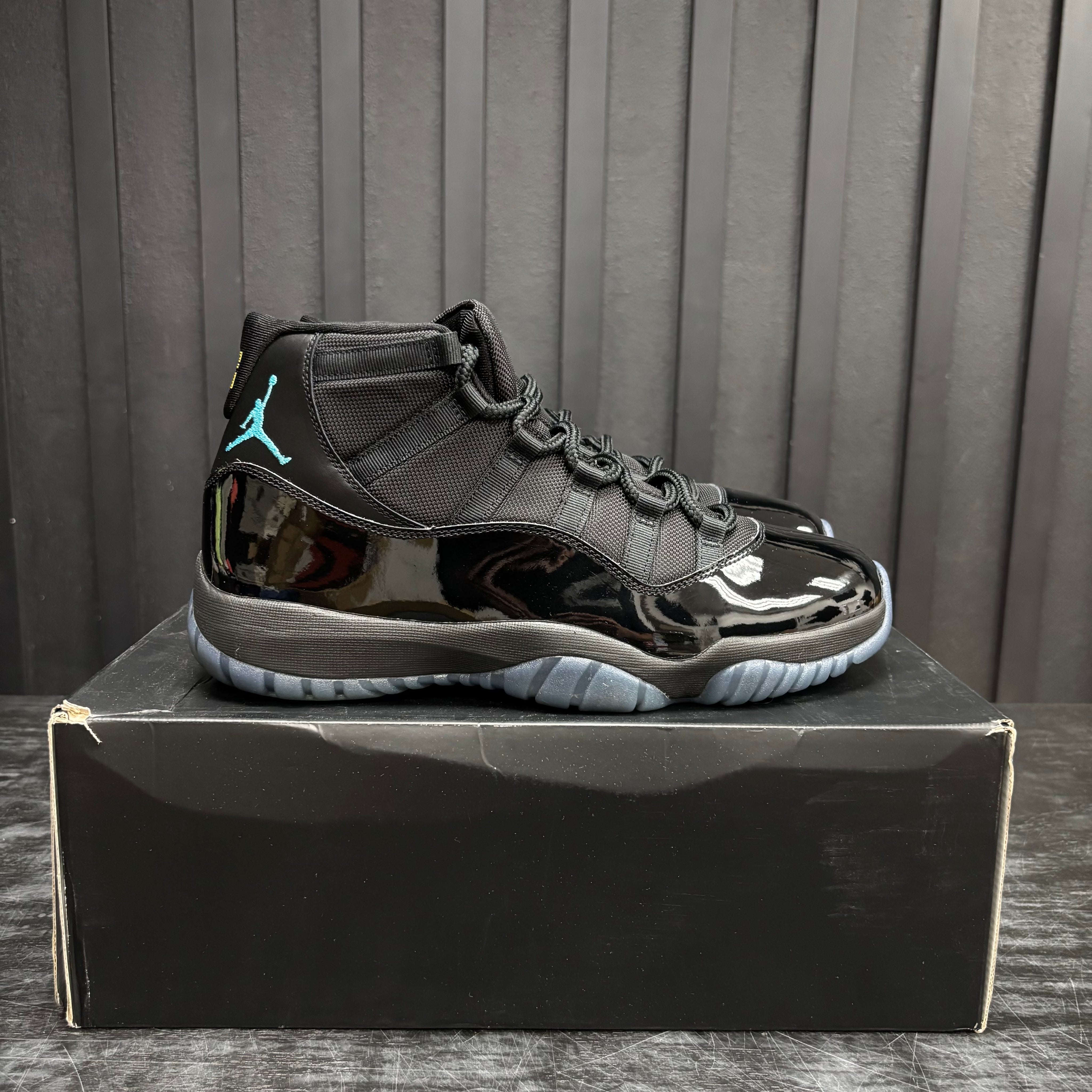 Jordan 11 Retro Gamma Blue (2025) - Used - 1948
