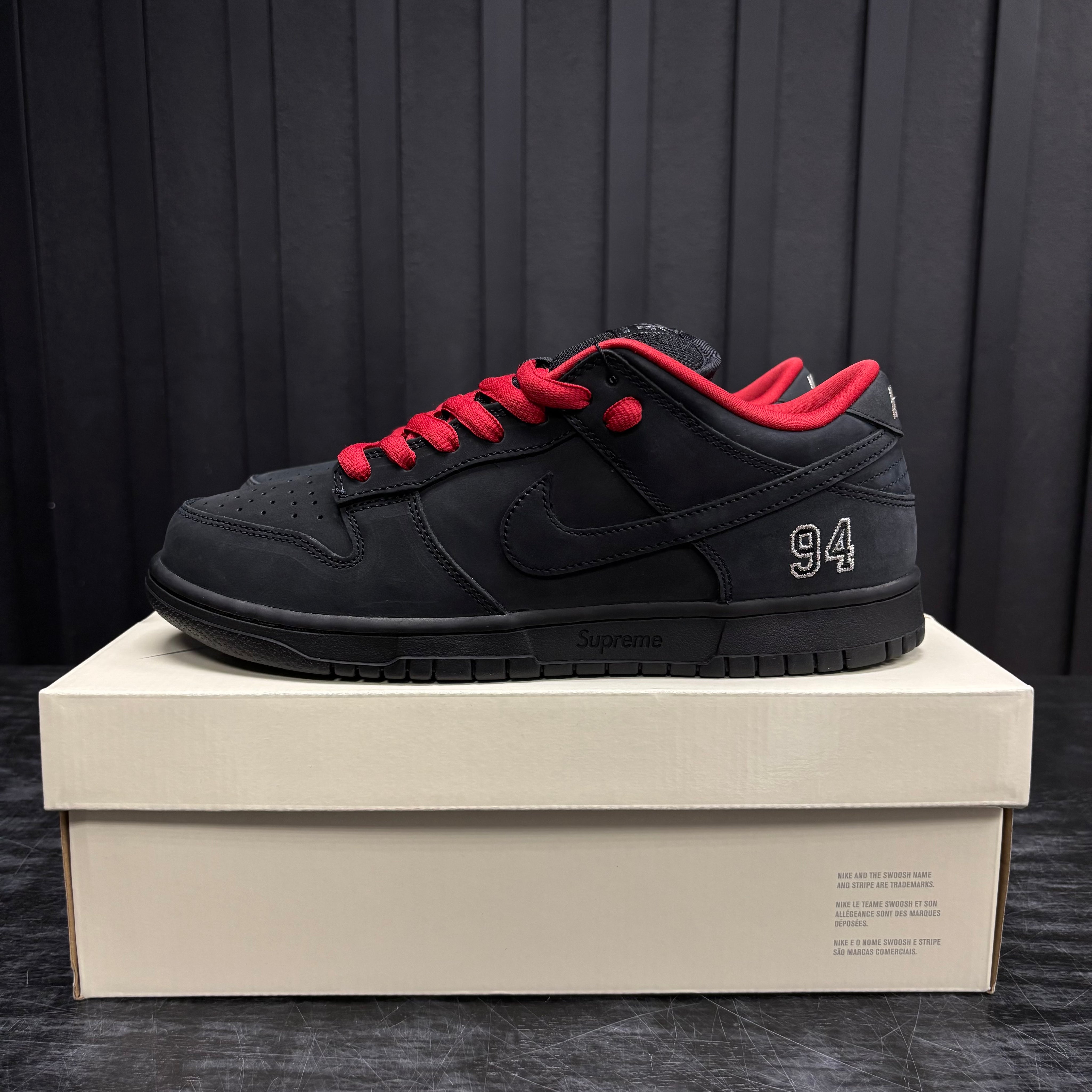 Nike SB Dunk Low Supreme 94 Black - Used - 1938