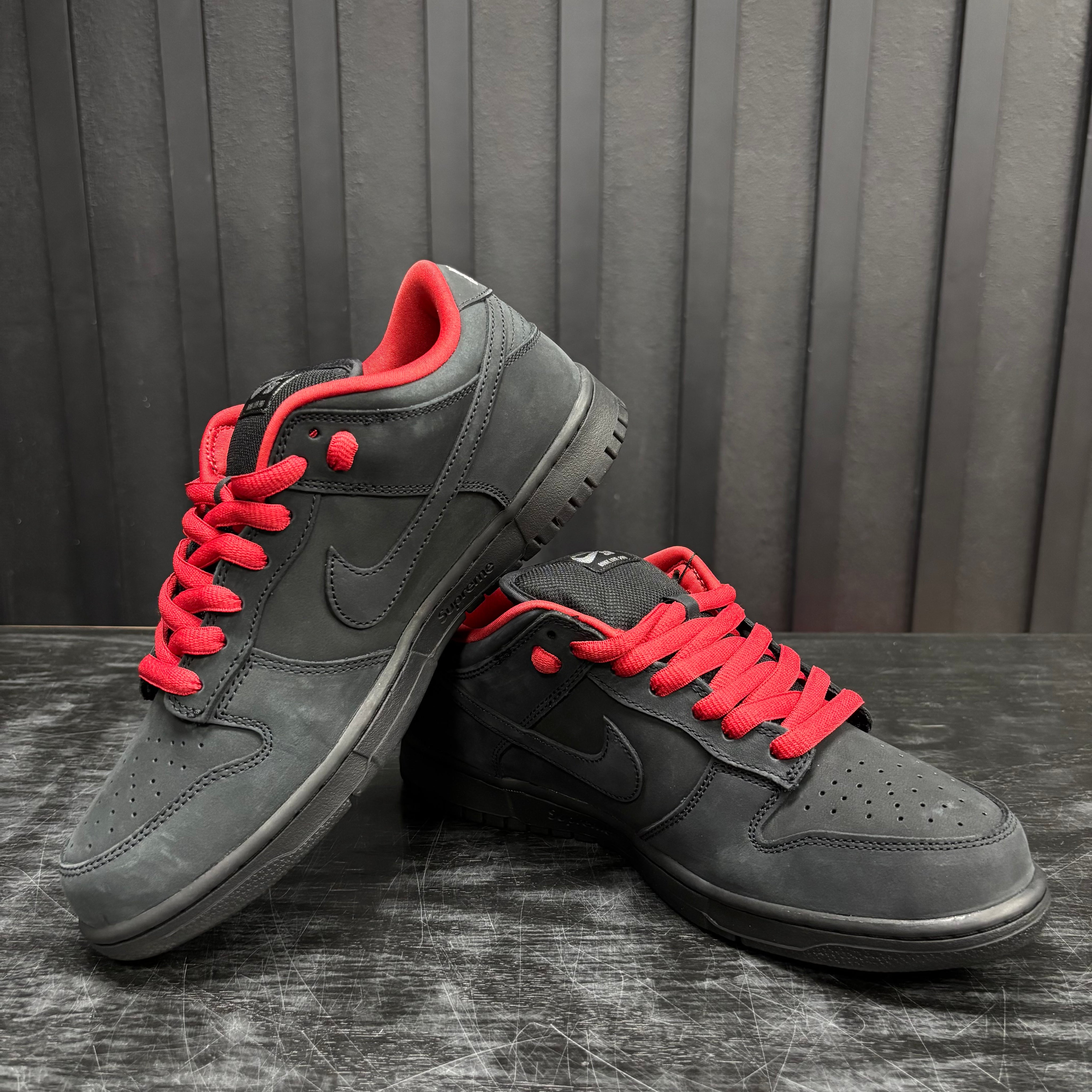 Nike SB Dunk Low Supreme 94 Black - Used - 1938