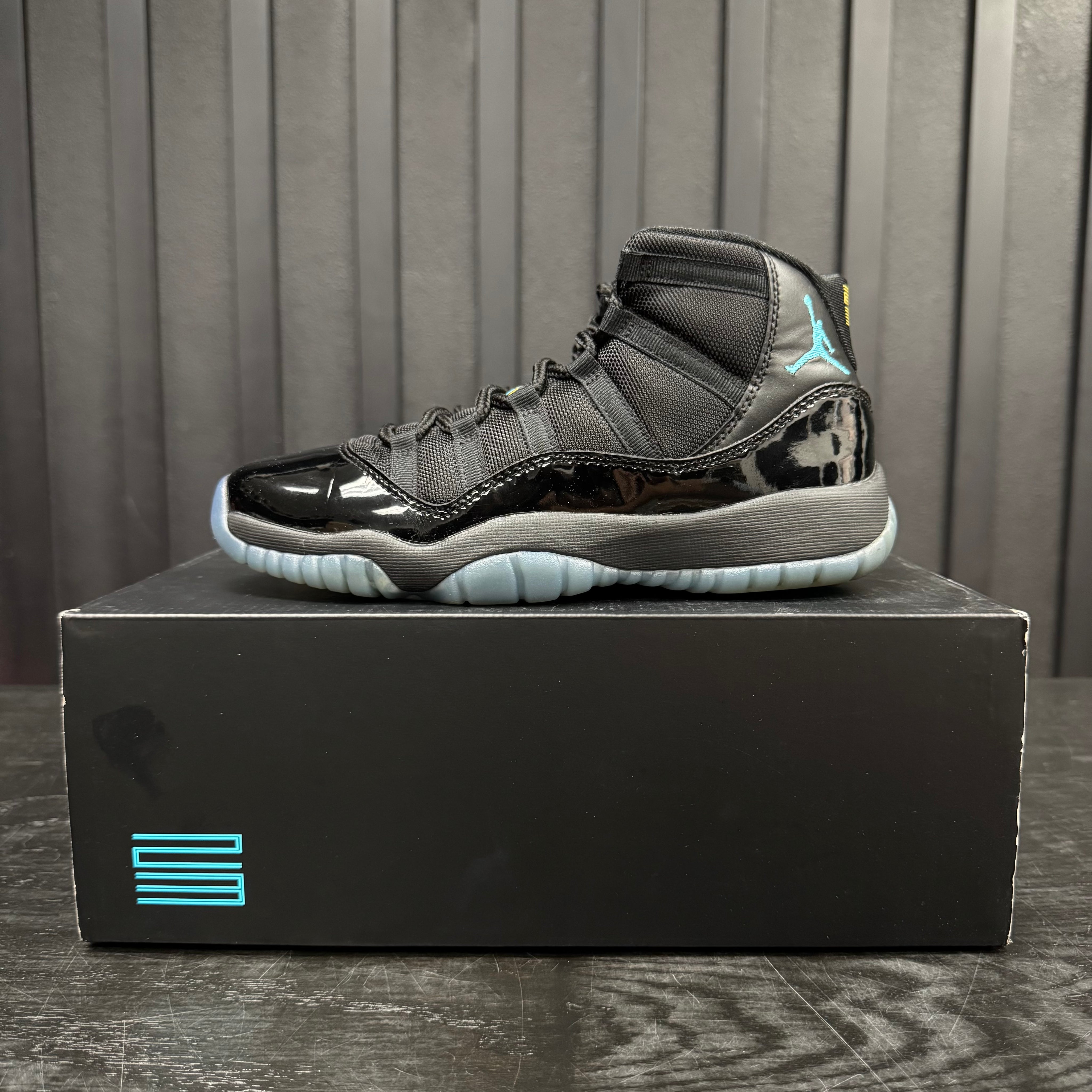 Jordan 11 Retro Gamma Blue (2025) (GS) - Used - 1759