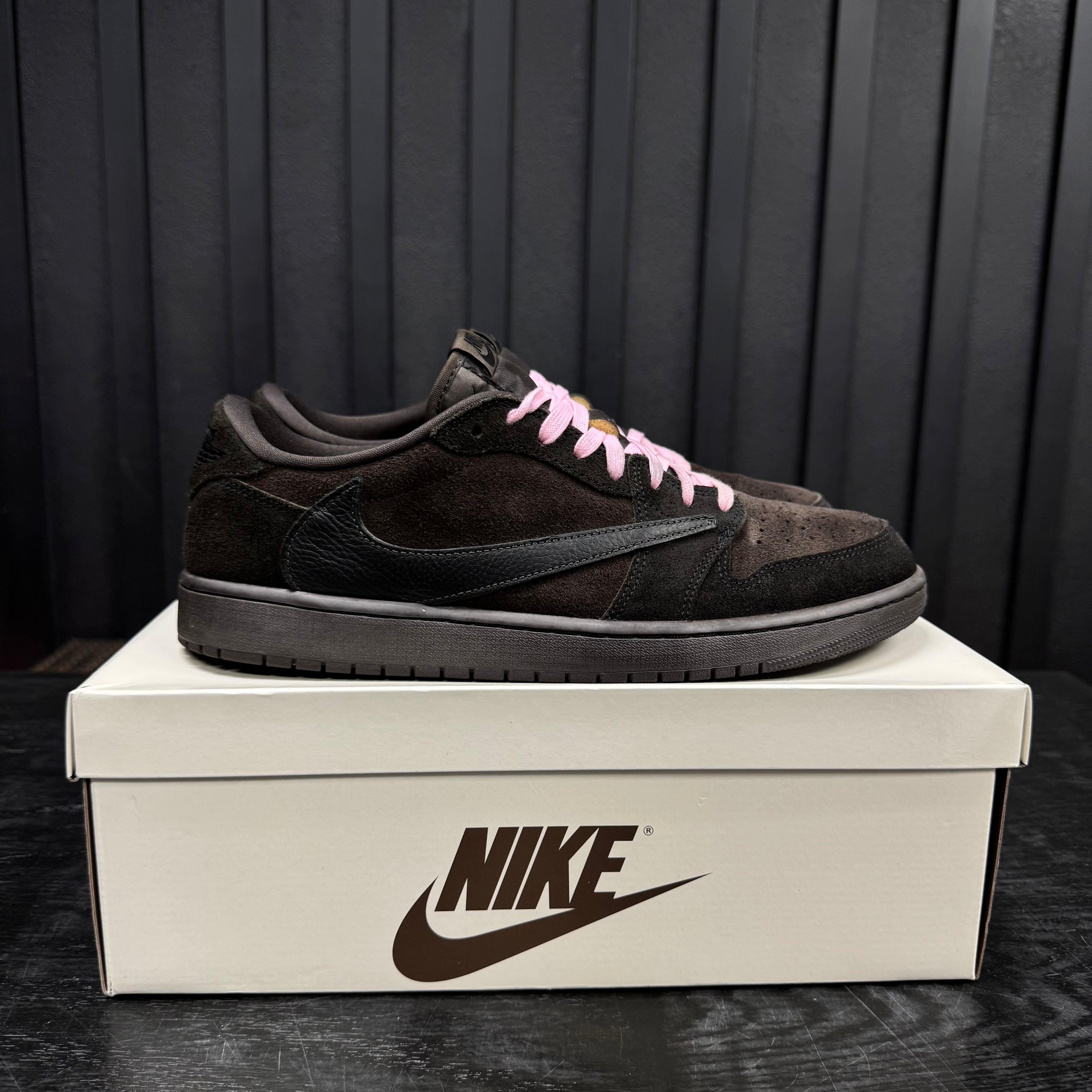 Jordan 1 Retro Low OG SP Travis Scott Velvet Brown - Used - 1761