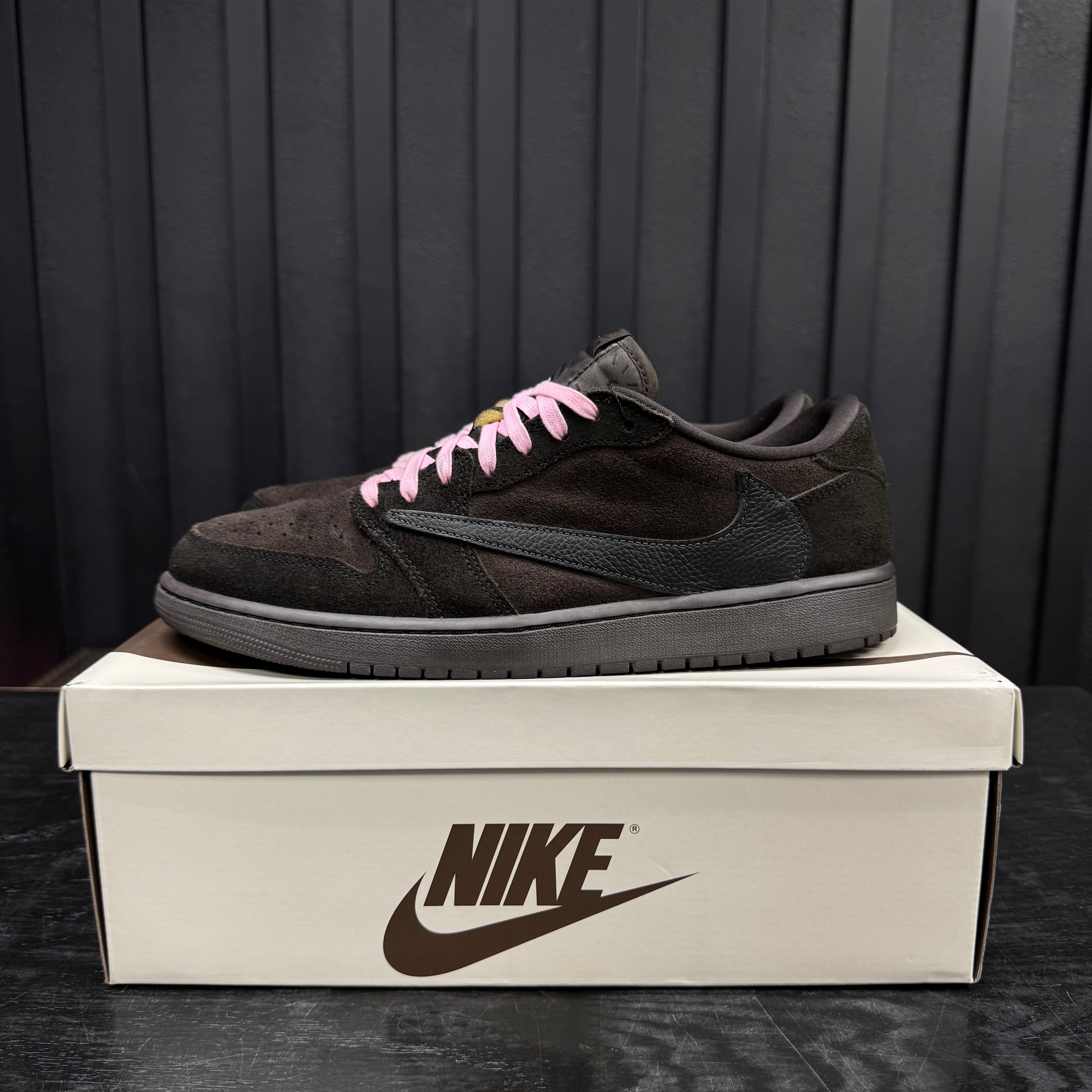 Jordan 1 Retro Low OG SP Travis Scott Velvet Brown - Used - 1761