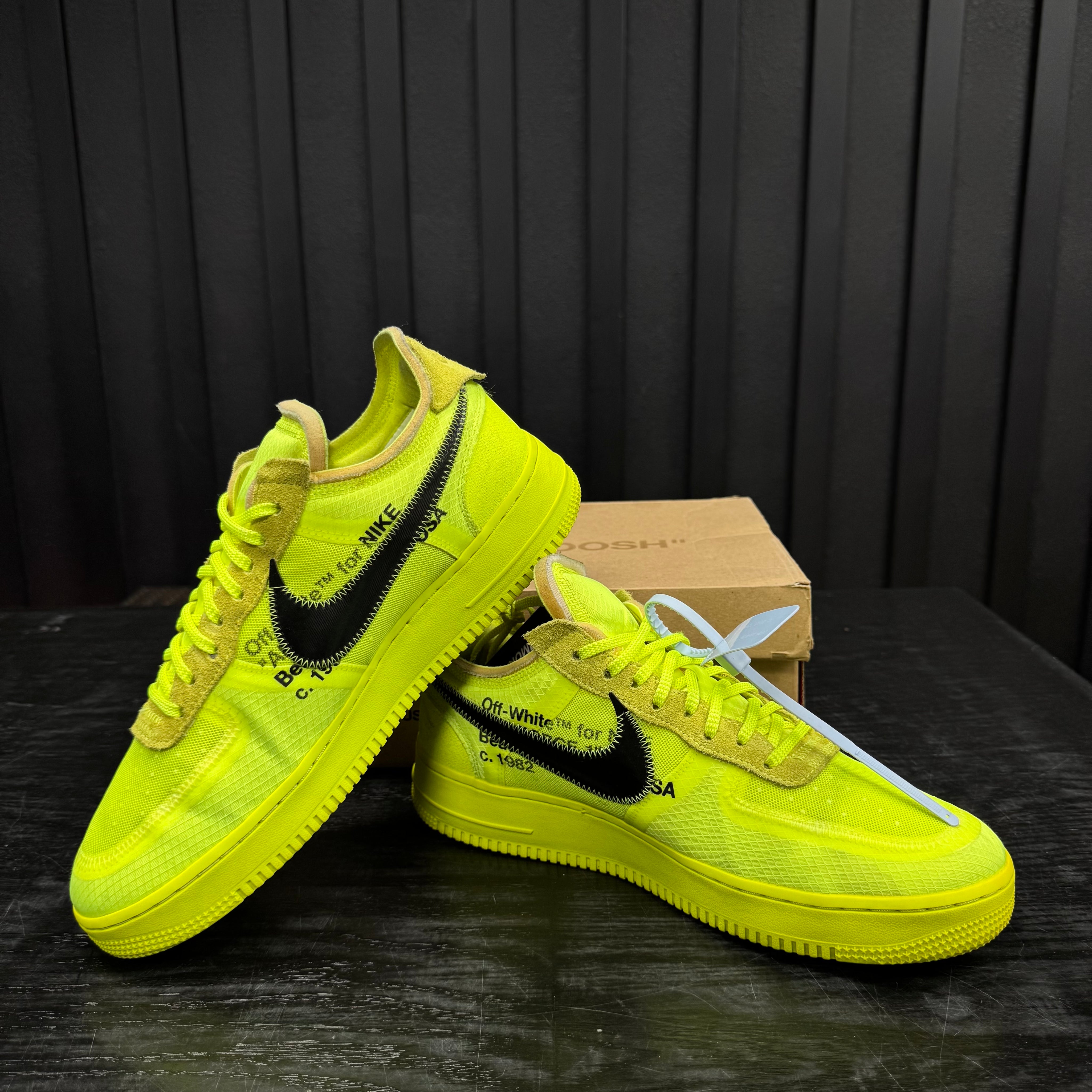 Nike Air Force 1 Low Off-White Volt - Used -1764