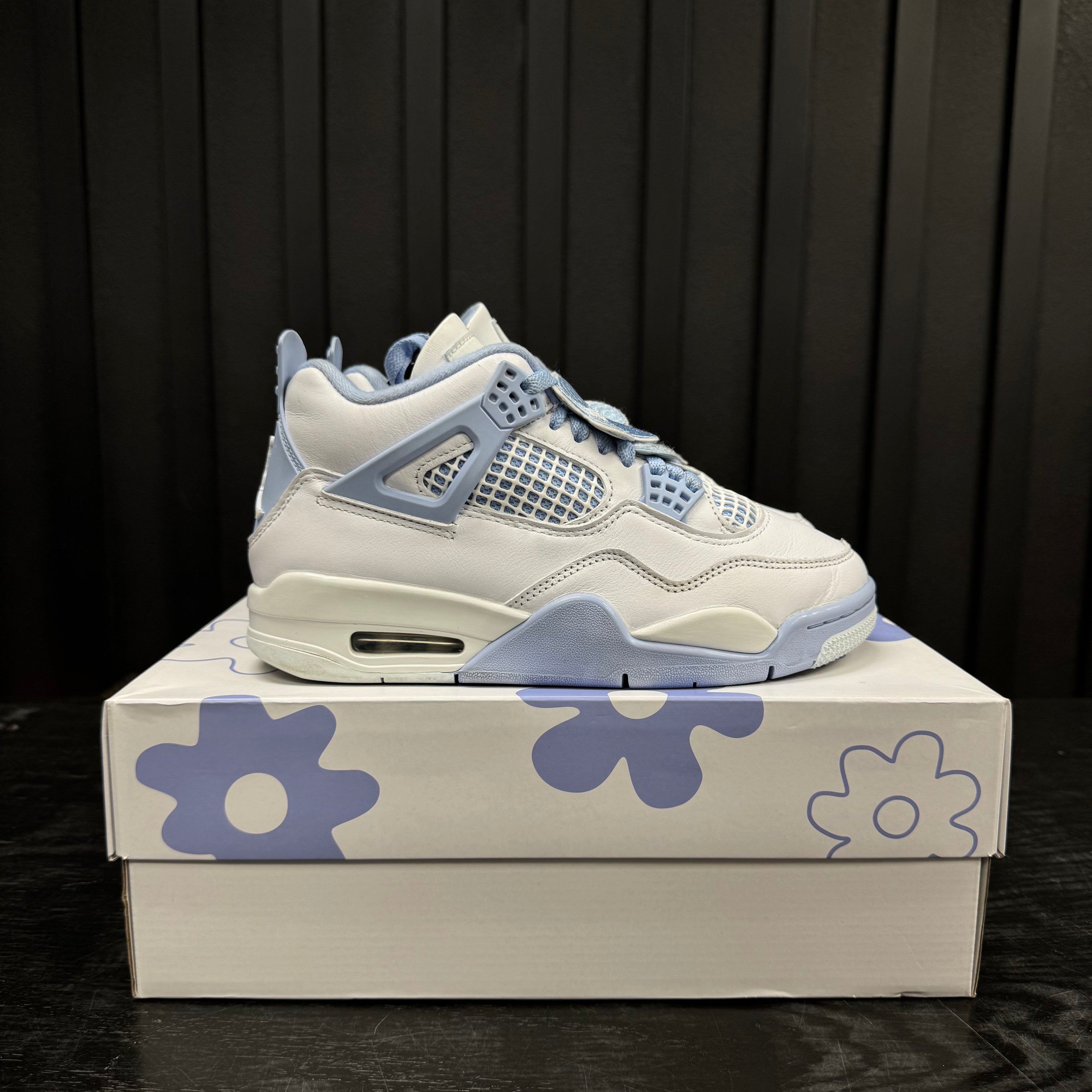 Jordan 4 Retro Forget Me Not (Women's) - Used -1760