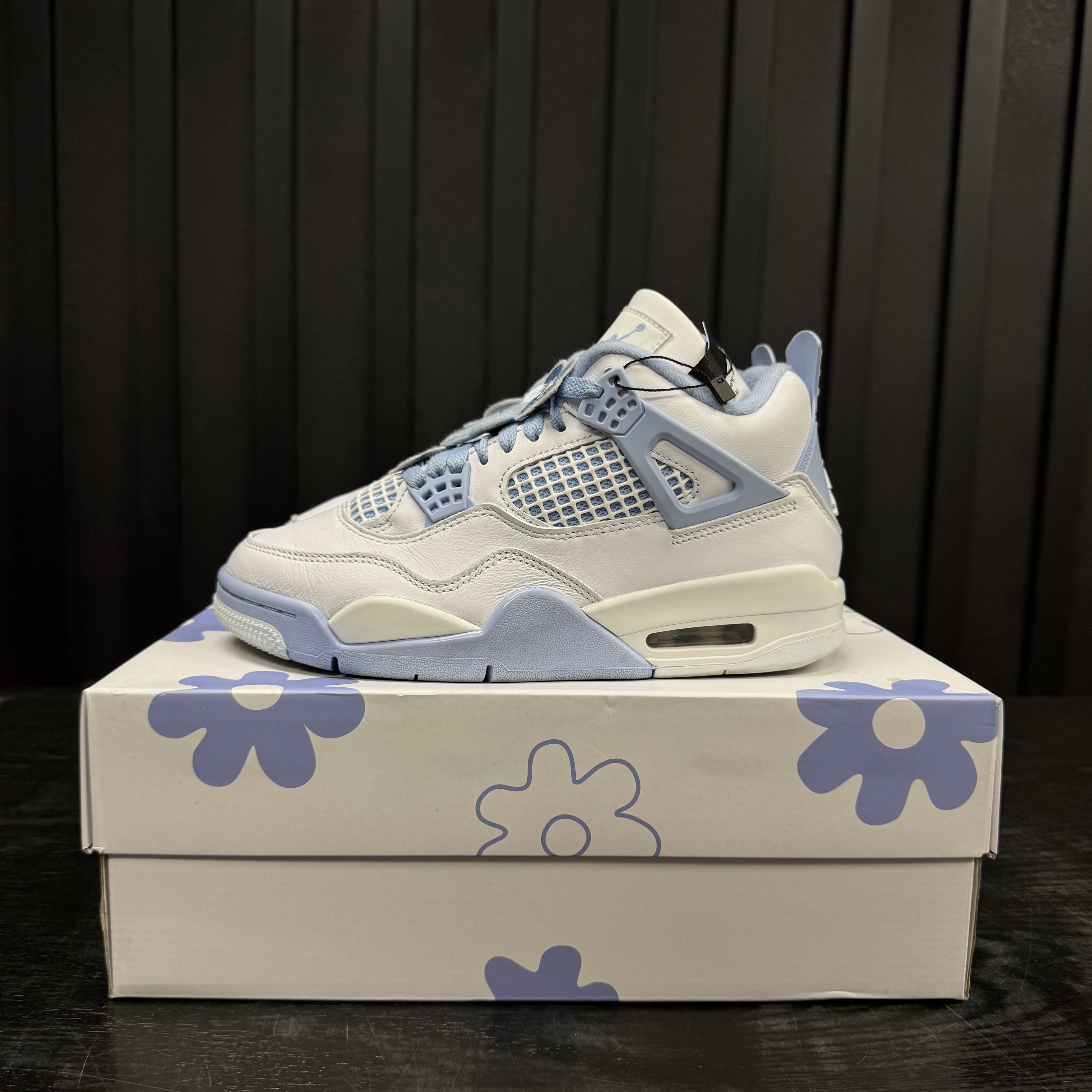 Jordan 4 Retro Forget Me Not (Women's) - Used -1760
