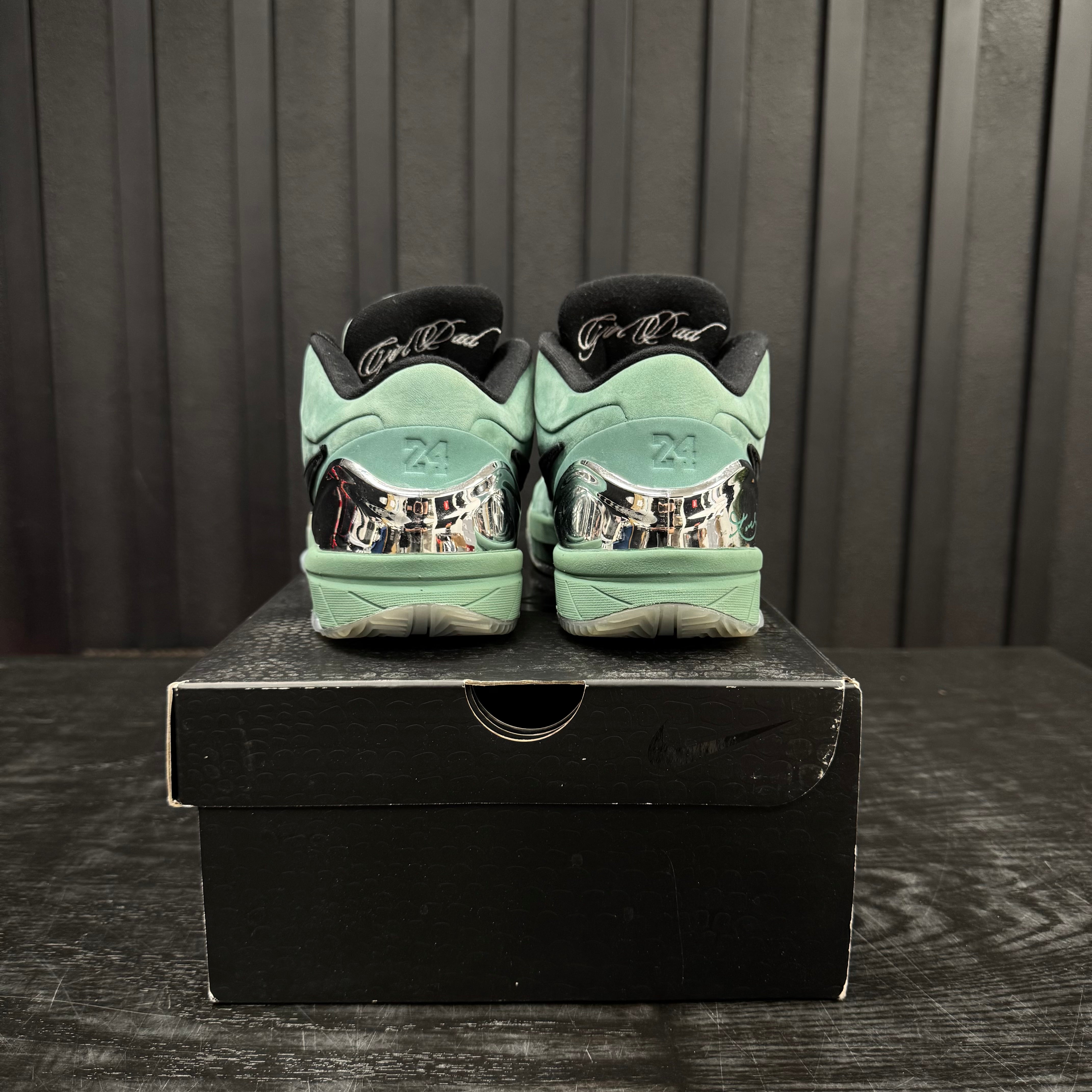Nike Kobe 4 Protro Girl Dad - Used - 4373 – Common Hype