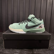 Nike Kobe 4 Protro Girl Dad - Used - 4373