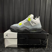 Jordan 4 Retro SE 95 Neon - Used - 1752