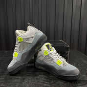 Jordan 4 Retro SE 95 Neon - Used - 1752