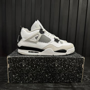 Jordan 4 Retro Military Black - Used - 1771
