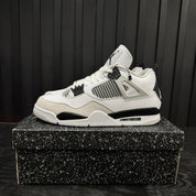Jordan 4 Retro Military Black - Used - 1771