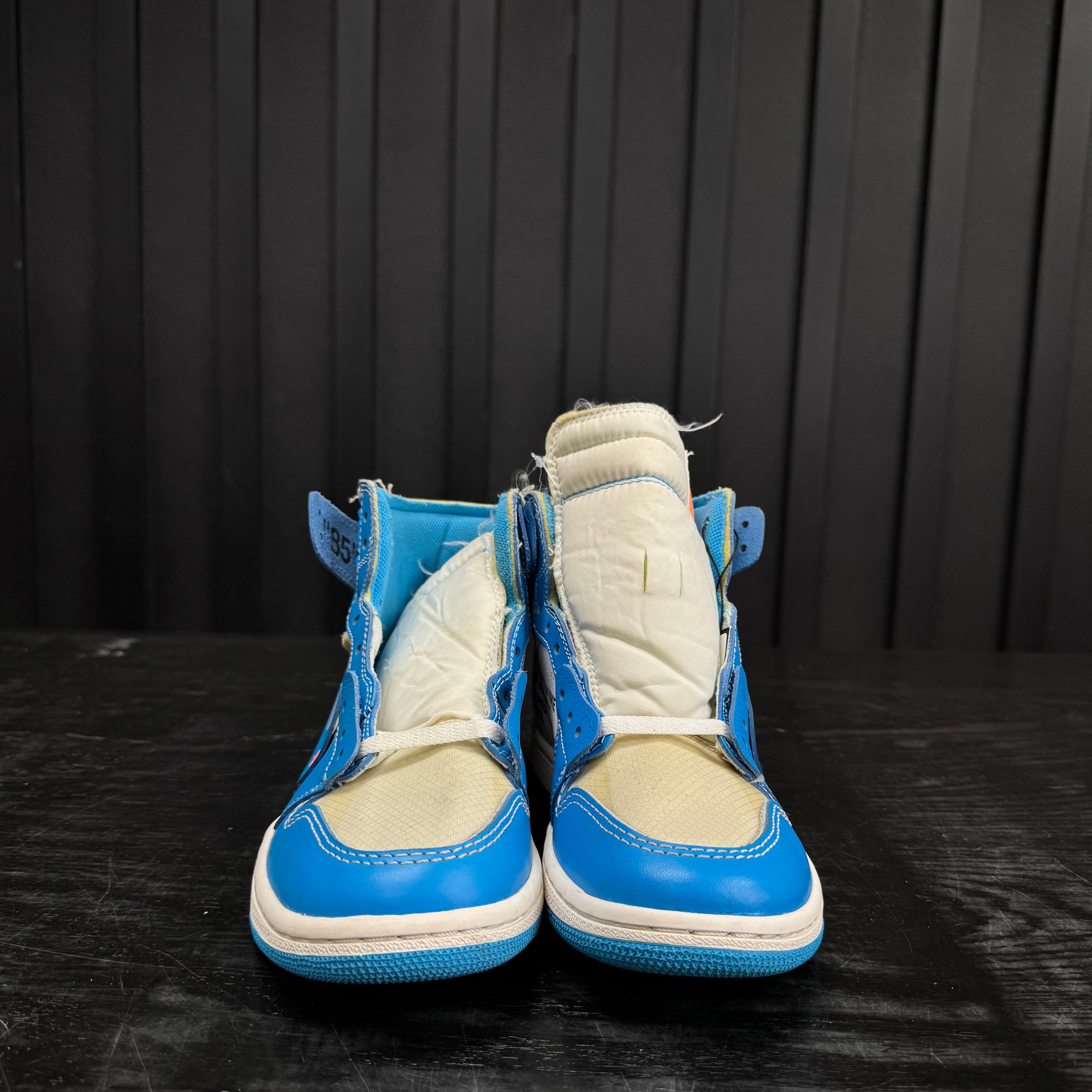 Jordan 1 Retro High Off-White University Blue - Used - 1795