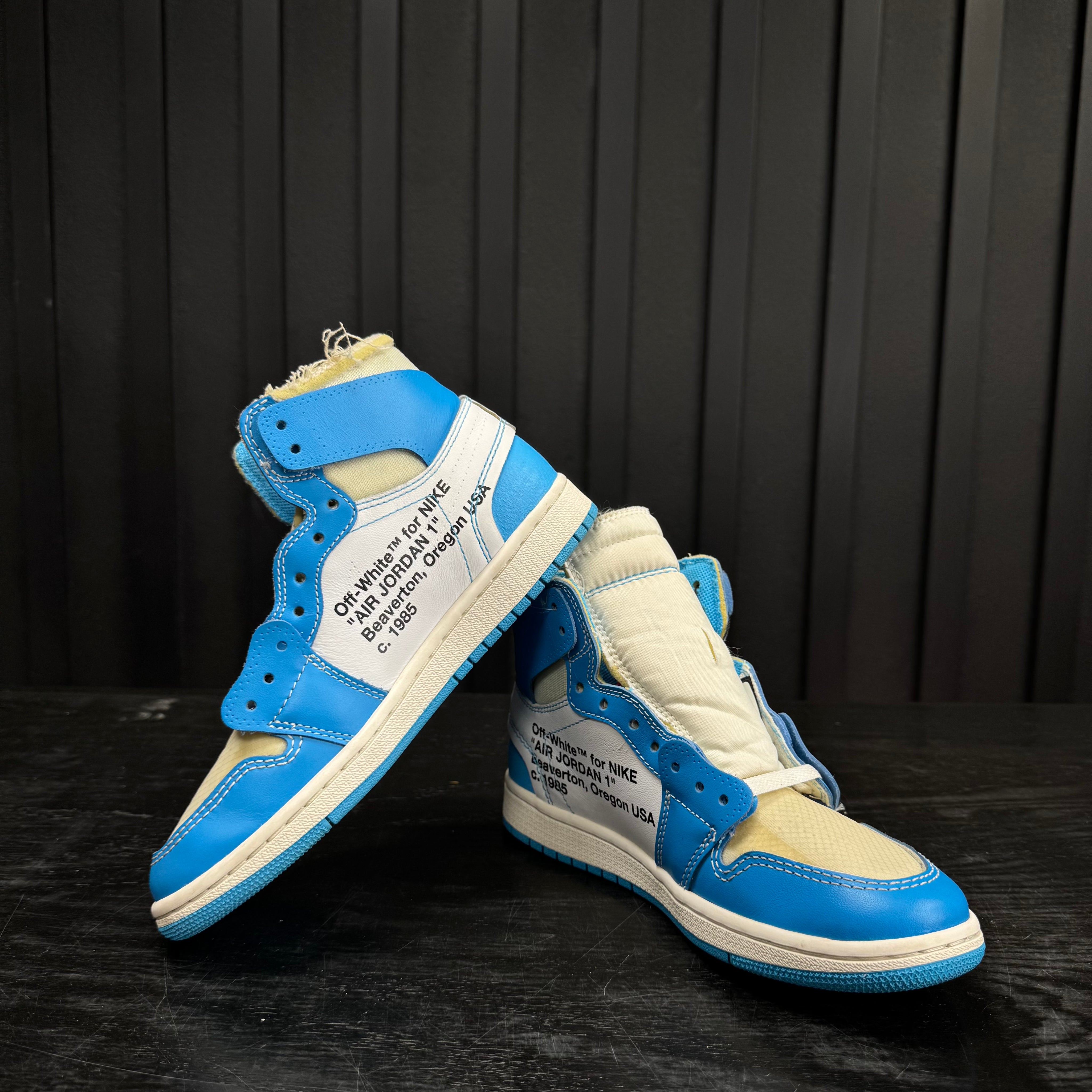 Jordan 1 Retro High Off-White University Blue - Used - 1795