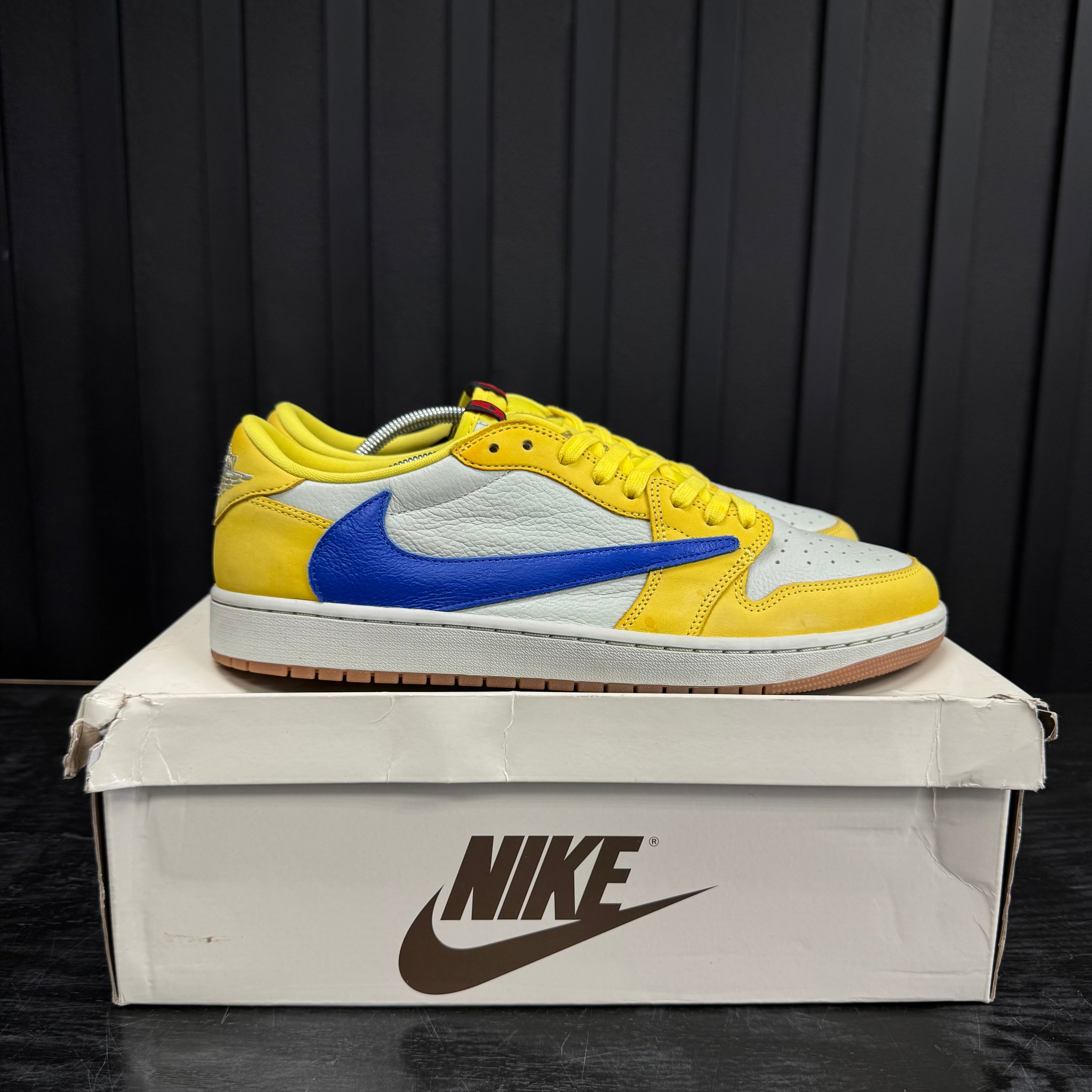 Jordan 1 Retro Low OG SP Travis Scott Canary (Women's) - Used - 1835
