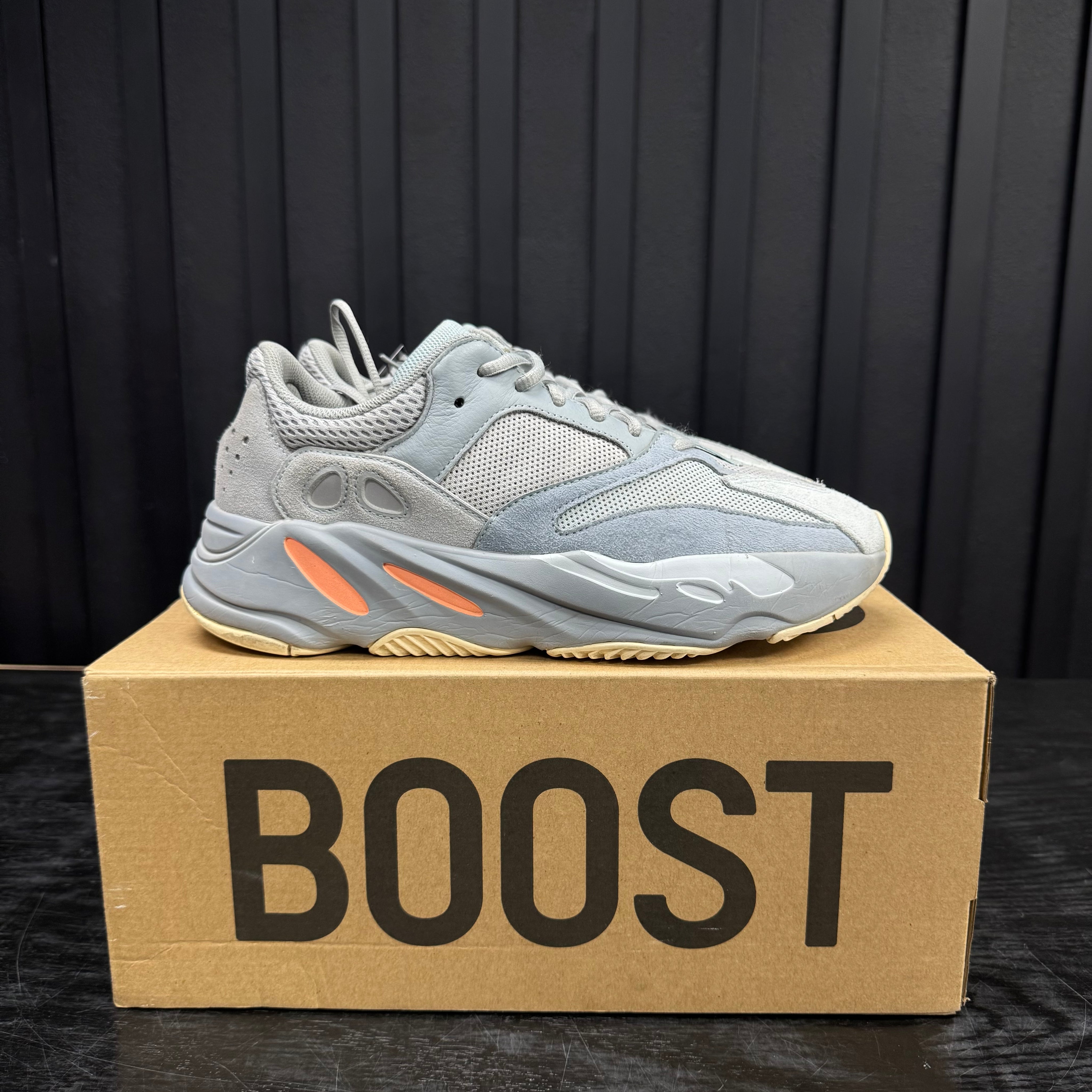 adidas Yeezy Boost 700 Inertia - Used - 1812