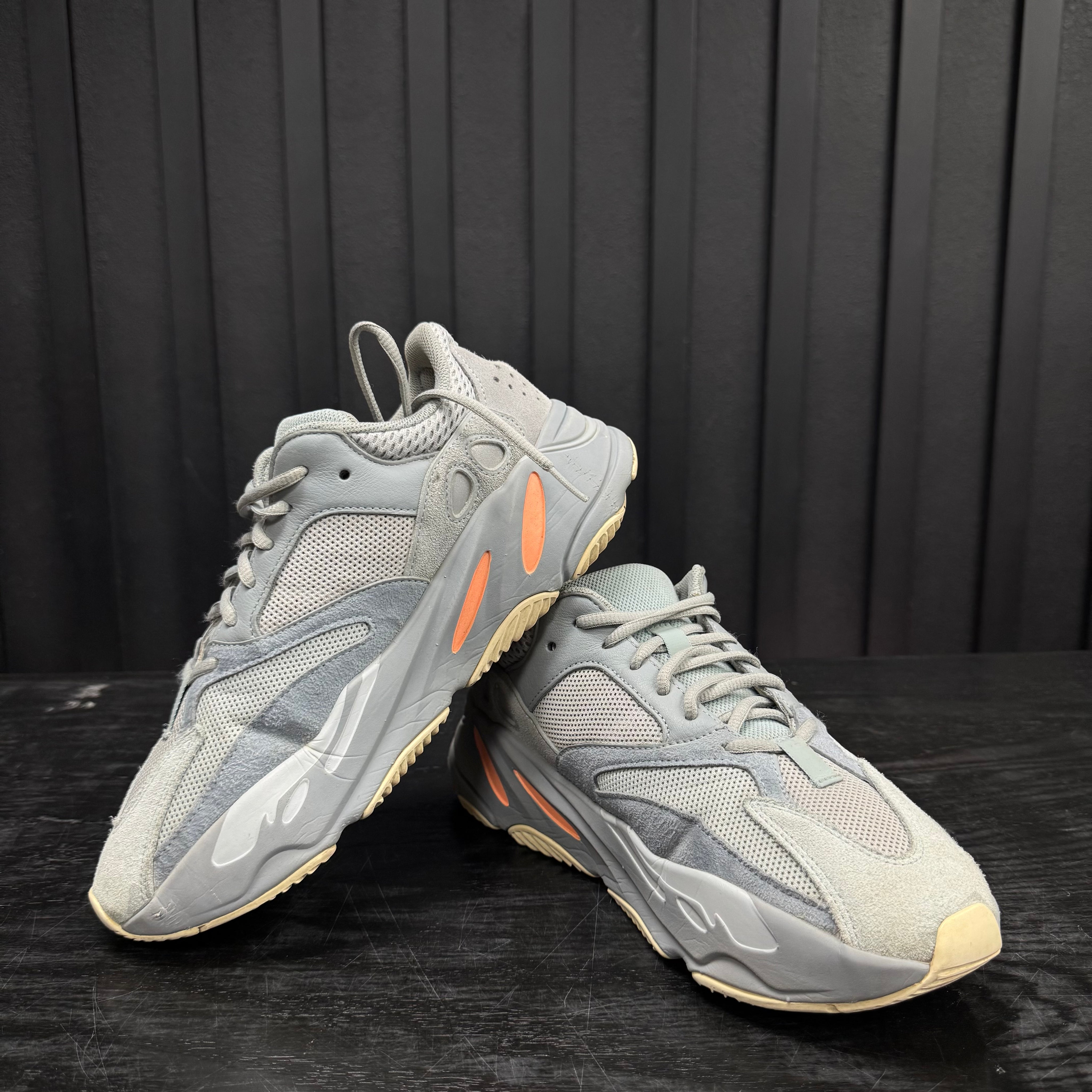 adidas Yeezy Boost 700 Inertia - Used - 1812