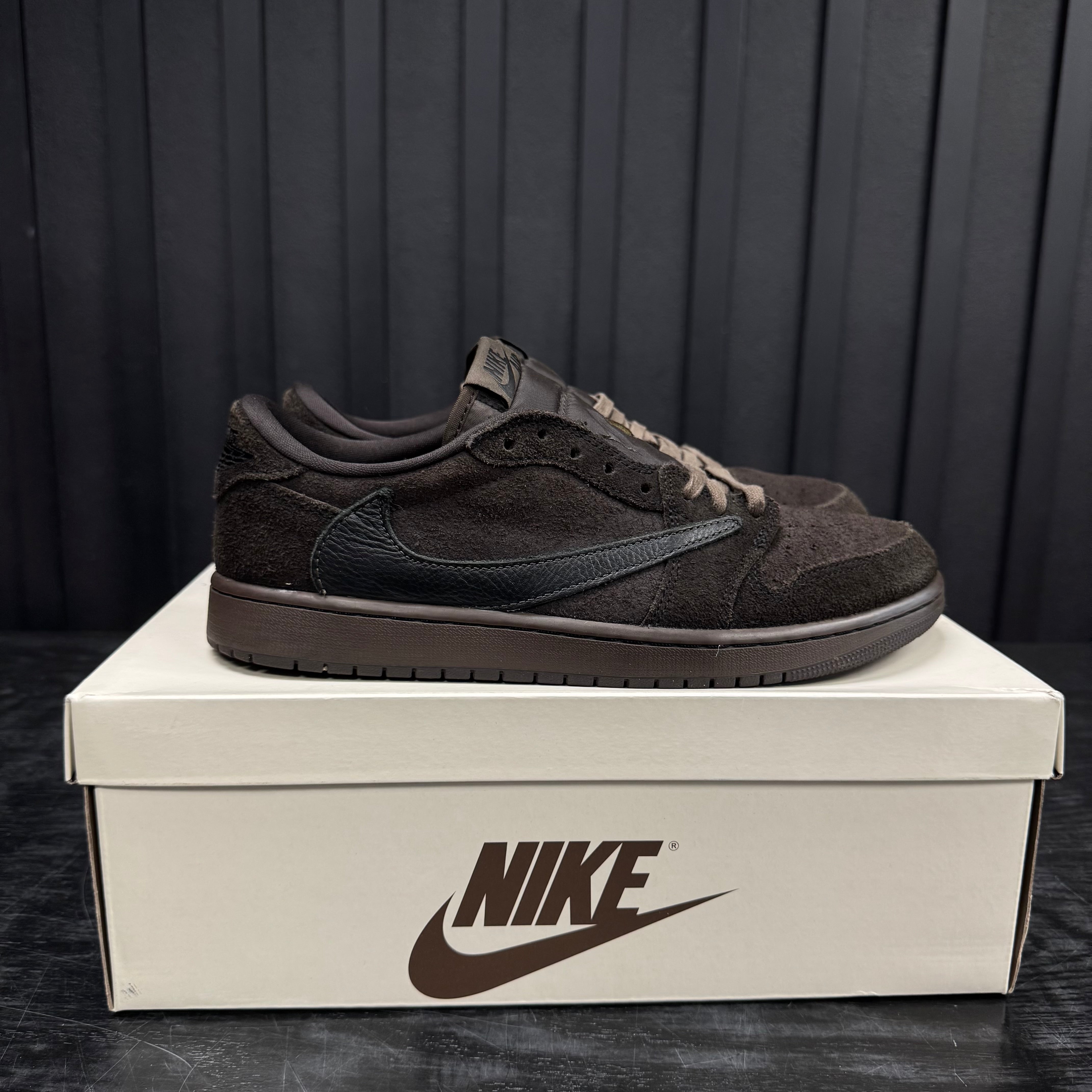 Jordan 1 Retro Low OG SP Travis Scott Velvet Brown - Used - 3809