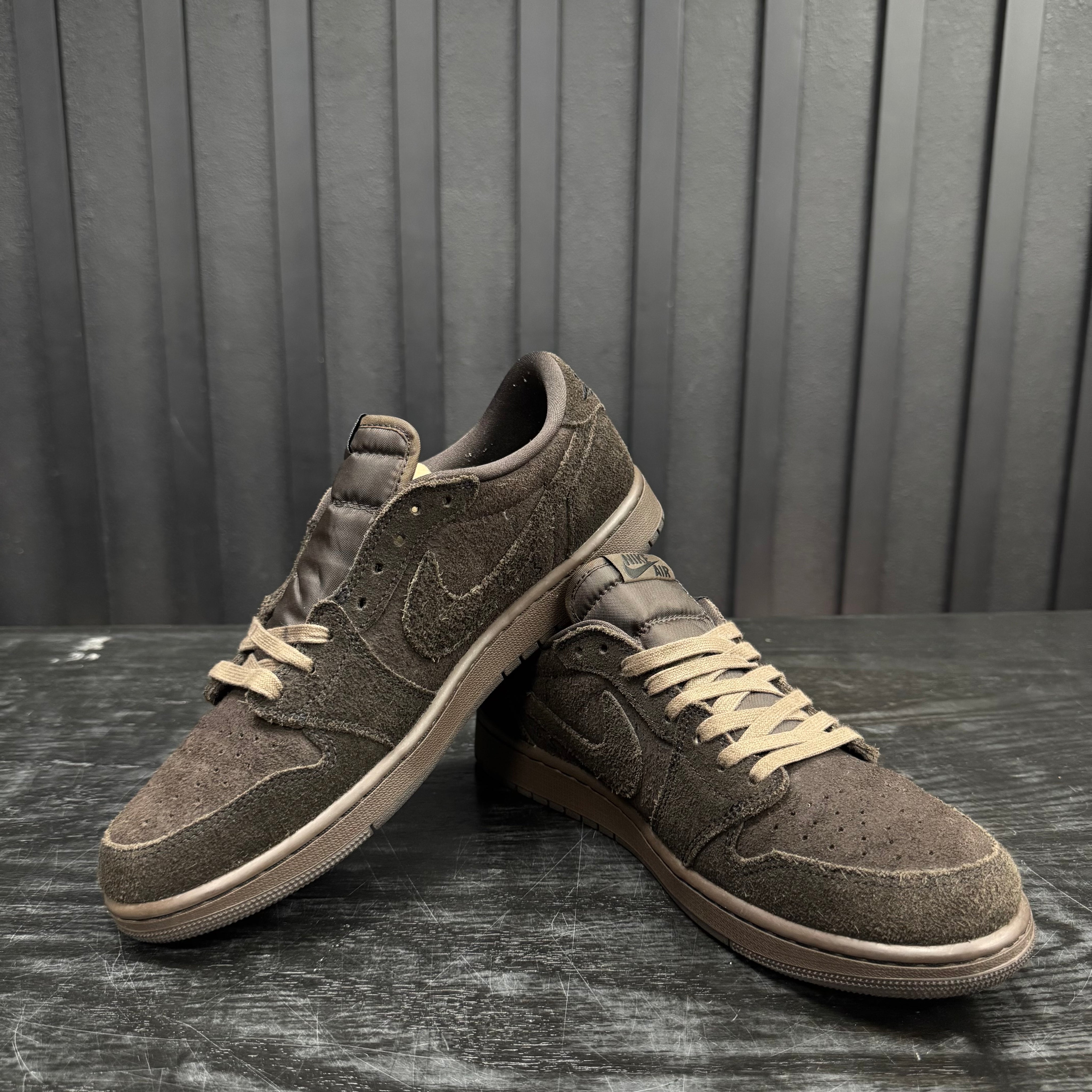 Jordan 1 Retro Low OG SP Travis Scott Velvet Brown - Used - 3809