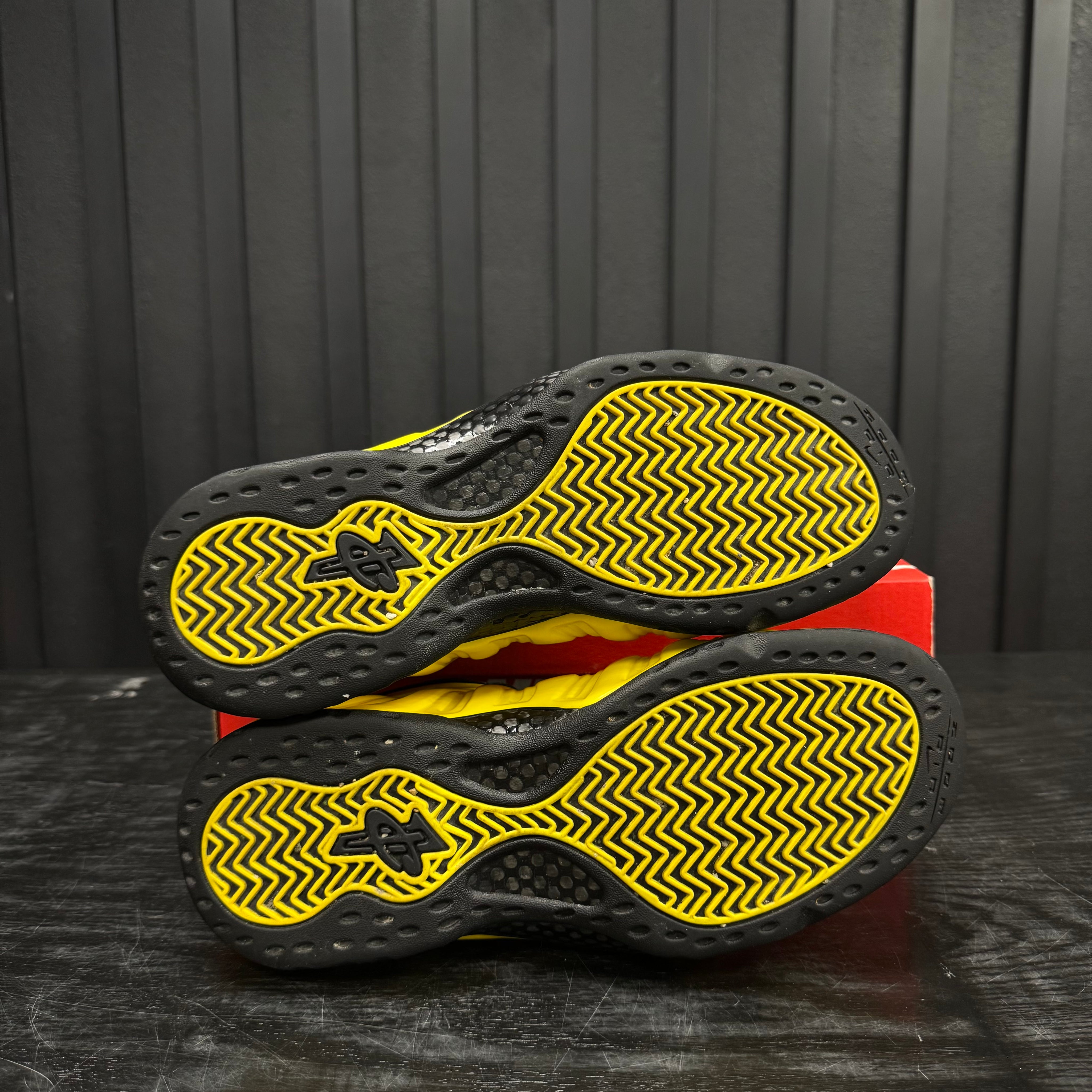 Nike Air Foamposite One Wu-Tang Optic Yellow - Used - 1803