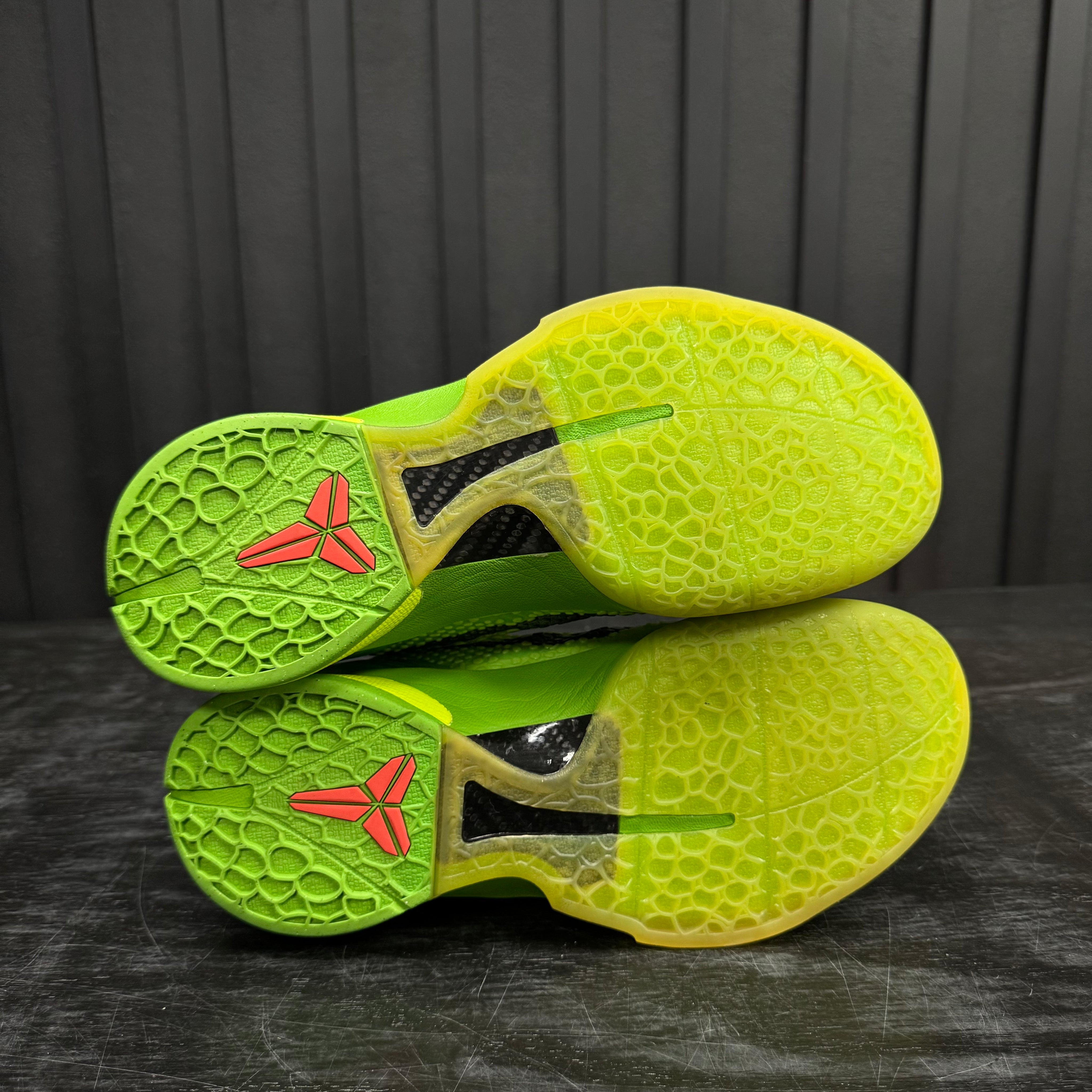 Nike Kobe 6 Protro Grinch (2020) - Used - 3803