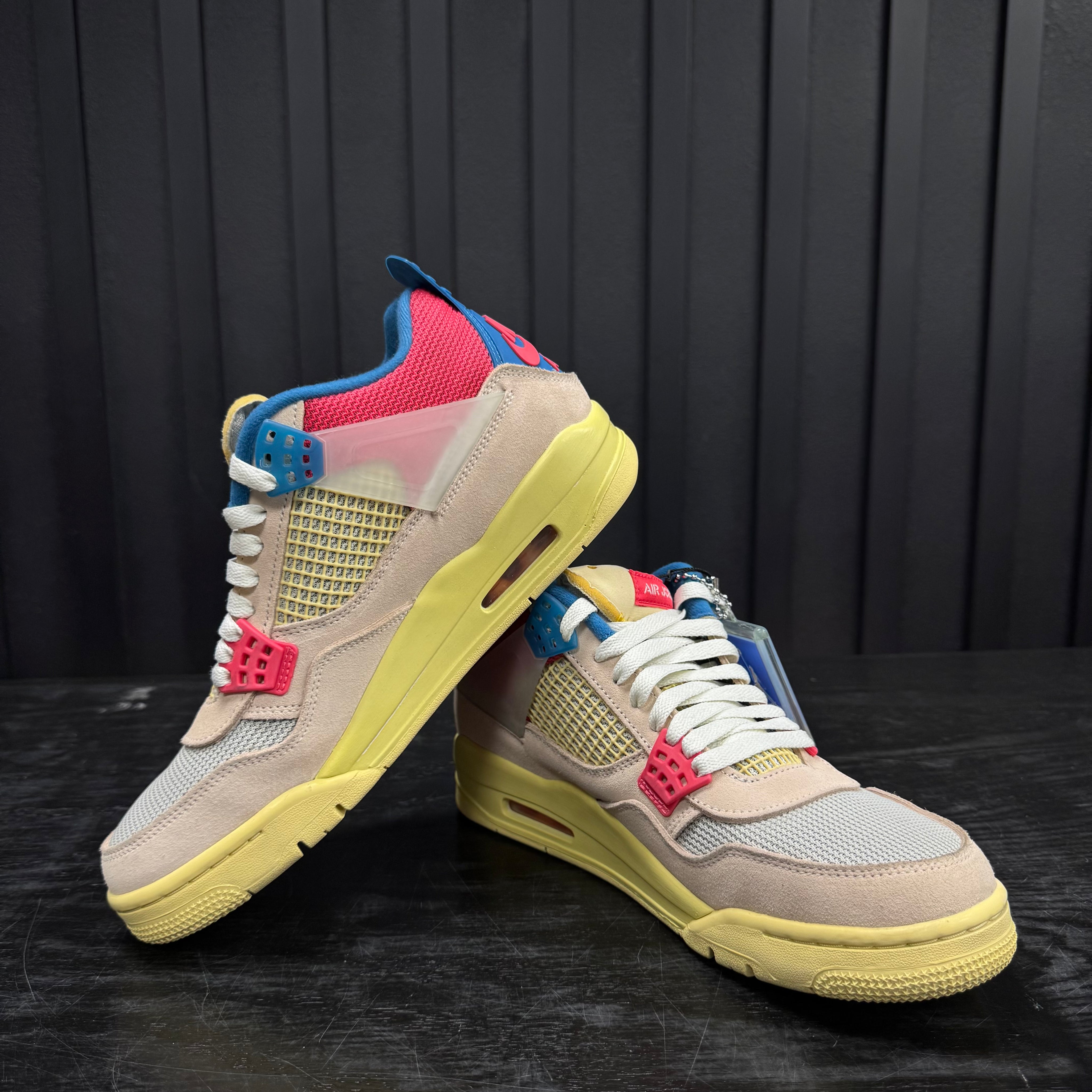 Jordan 4 Retro Union Guava Ice - Used - 1828