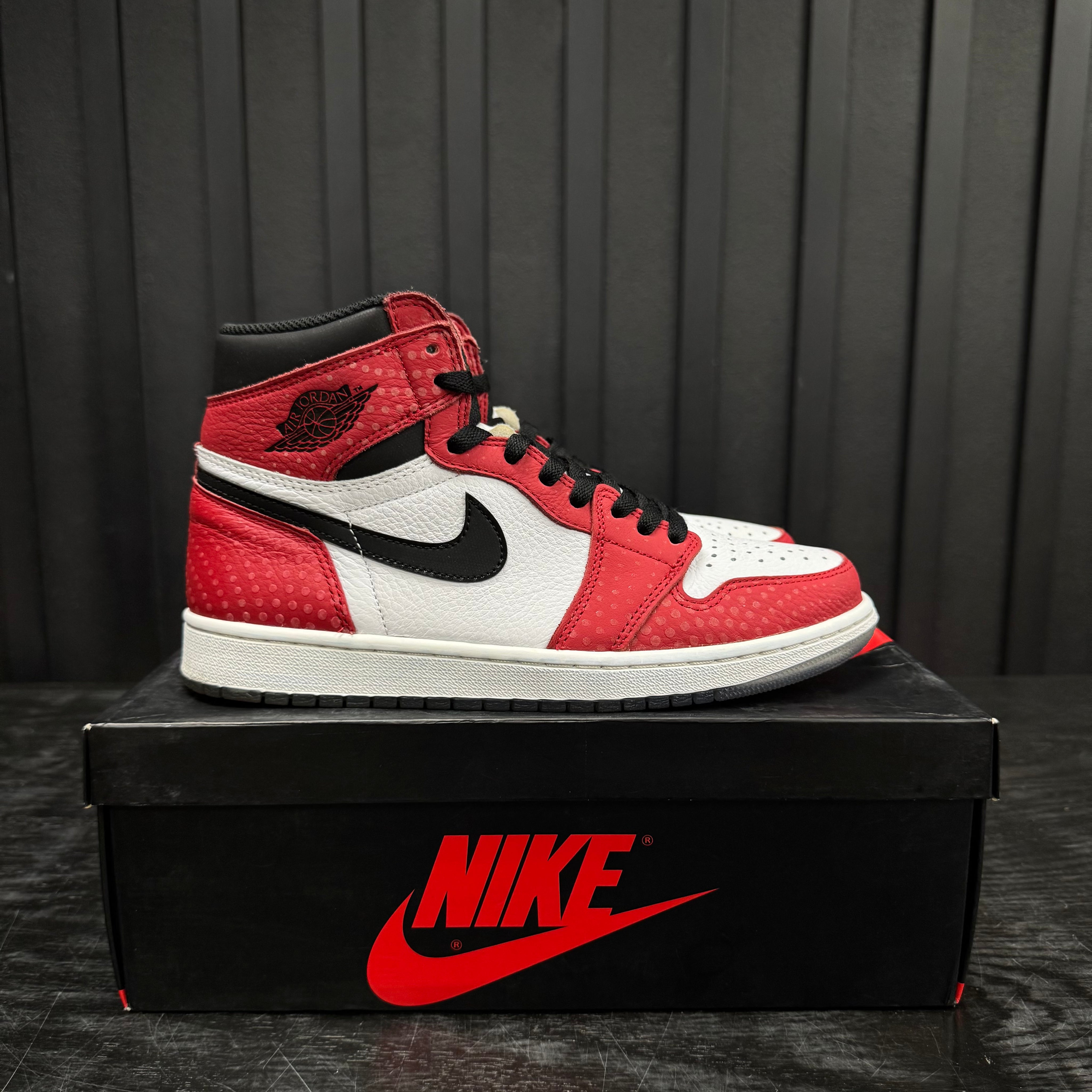 Jordan 1 Retro High Spider-Man Origin Story - Used - 1789