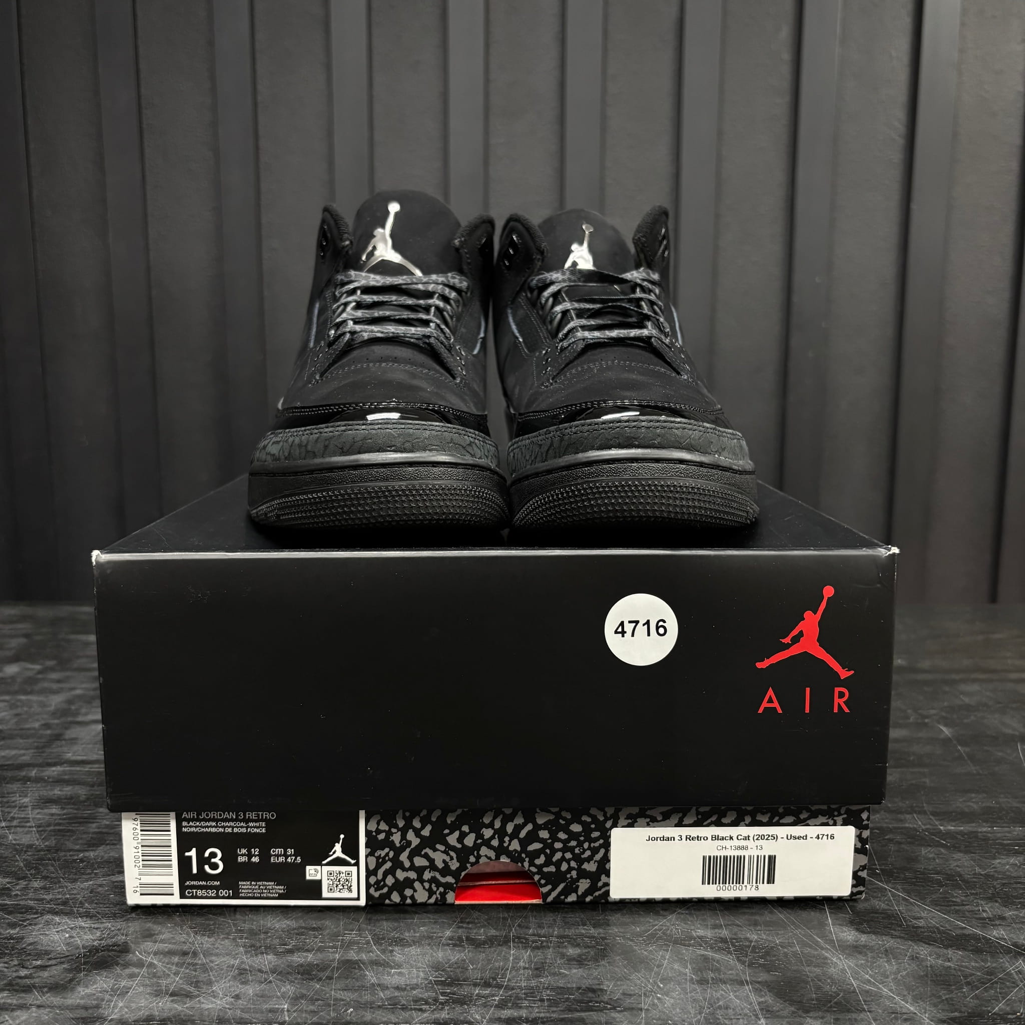Jordan 3 Retro Black Cat (2025) - Used - 4716