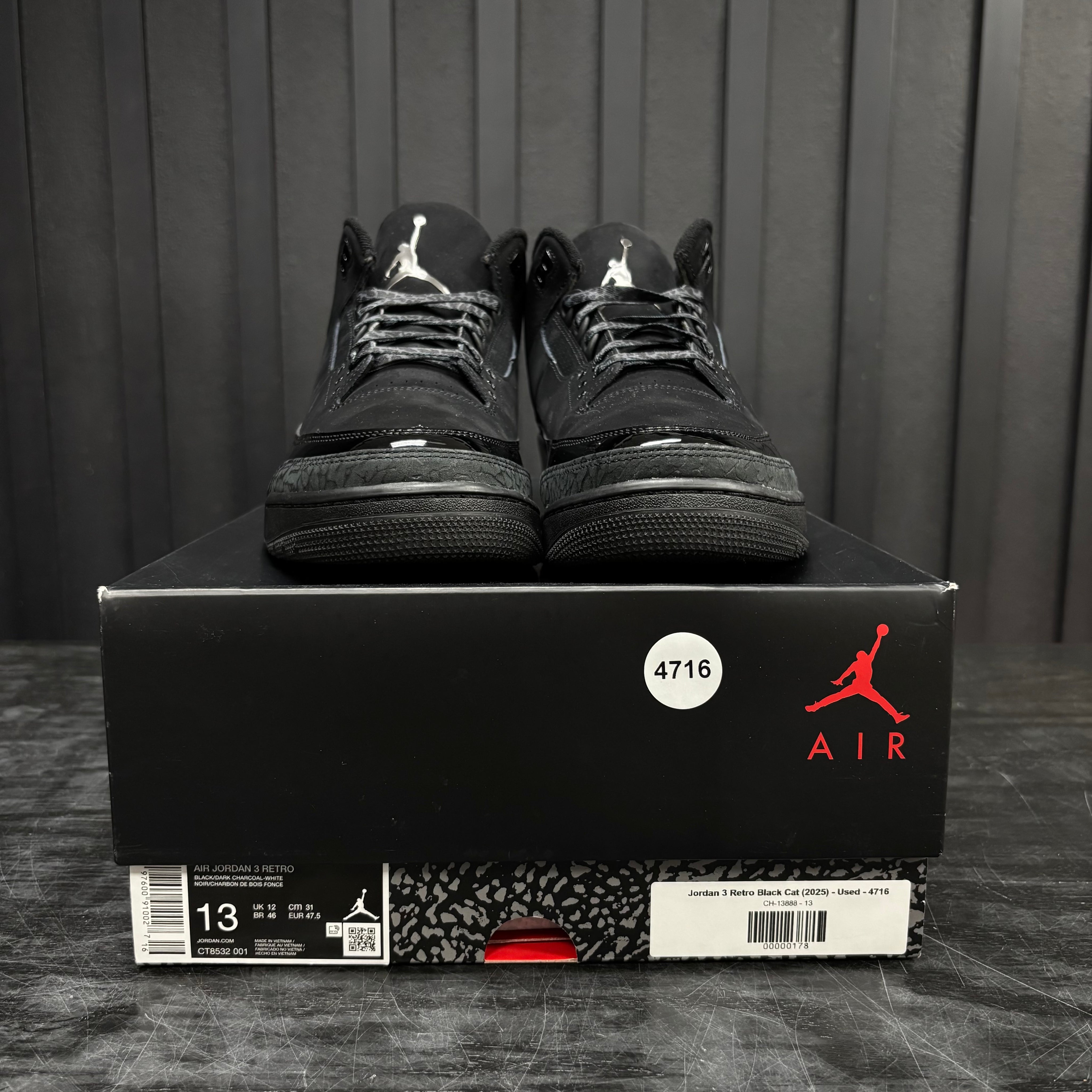 Jordan 3 Retro Black Cat (2025) - Used - 4716