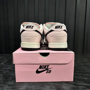 Nike SB Dunk Low Pink Box - Used - 4719