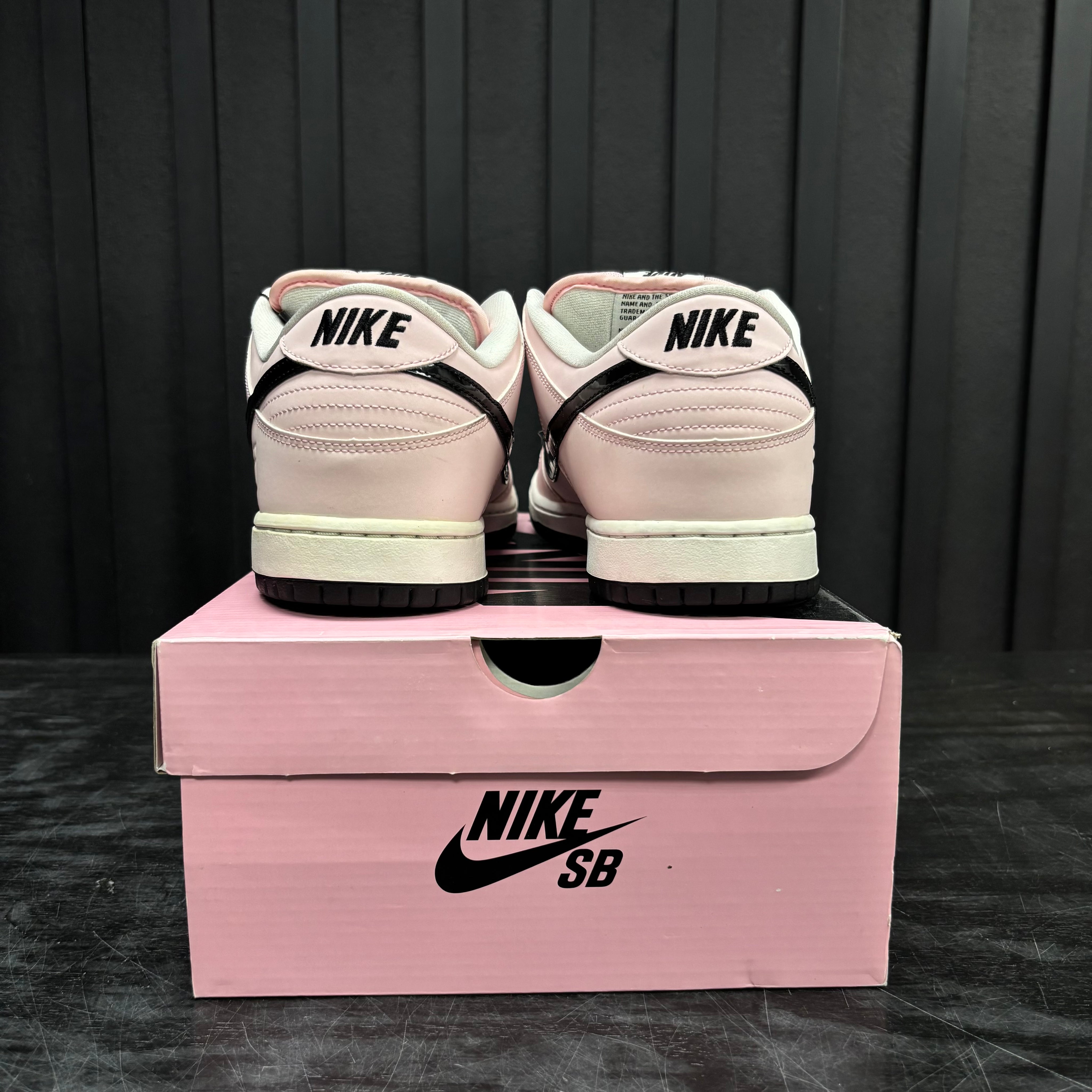 Nike SB Dunk Low Pink Box - Used - 4719