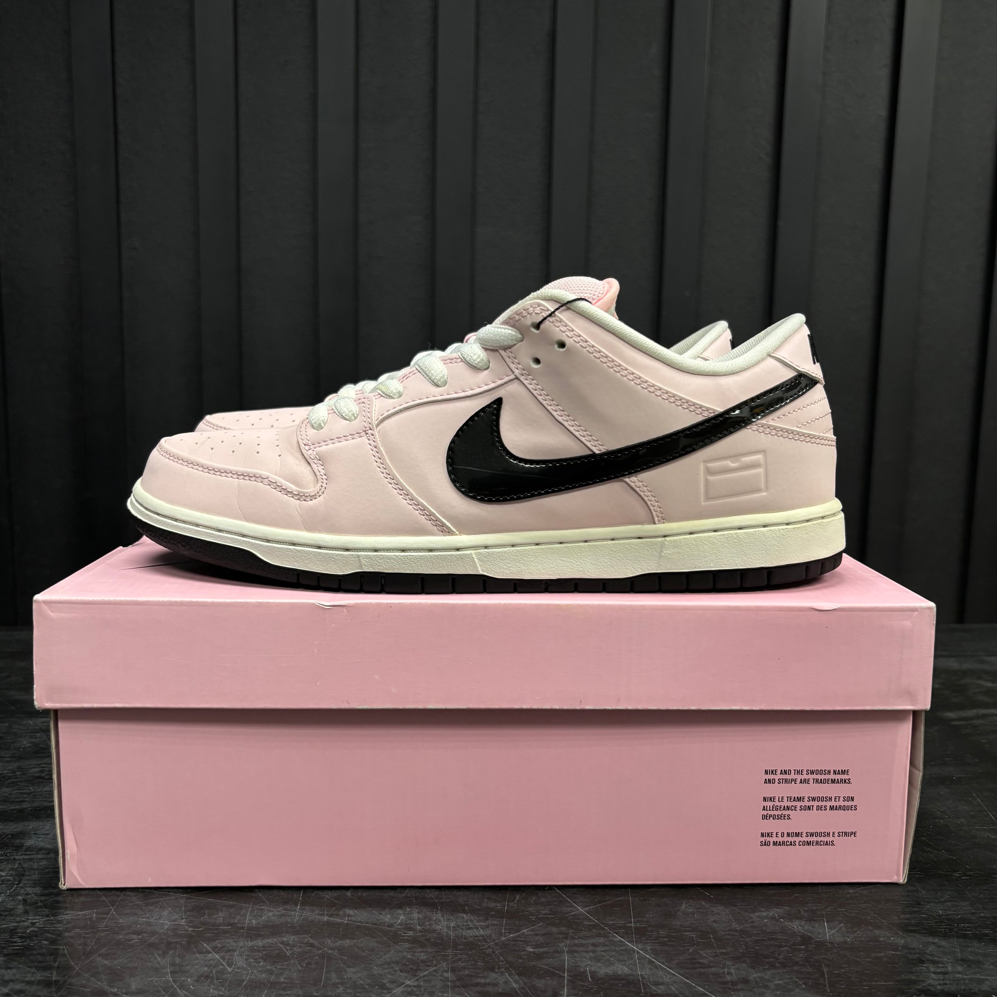 Nike SB Dunk Low Pink Box - Used - 4719
