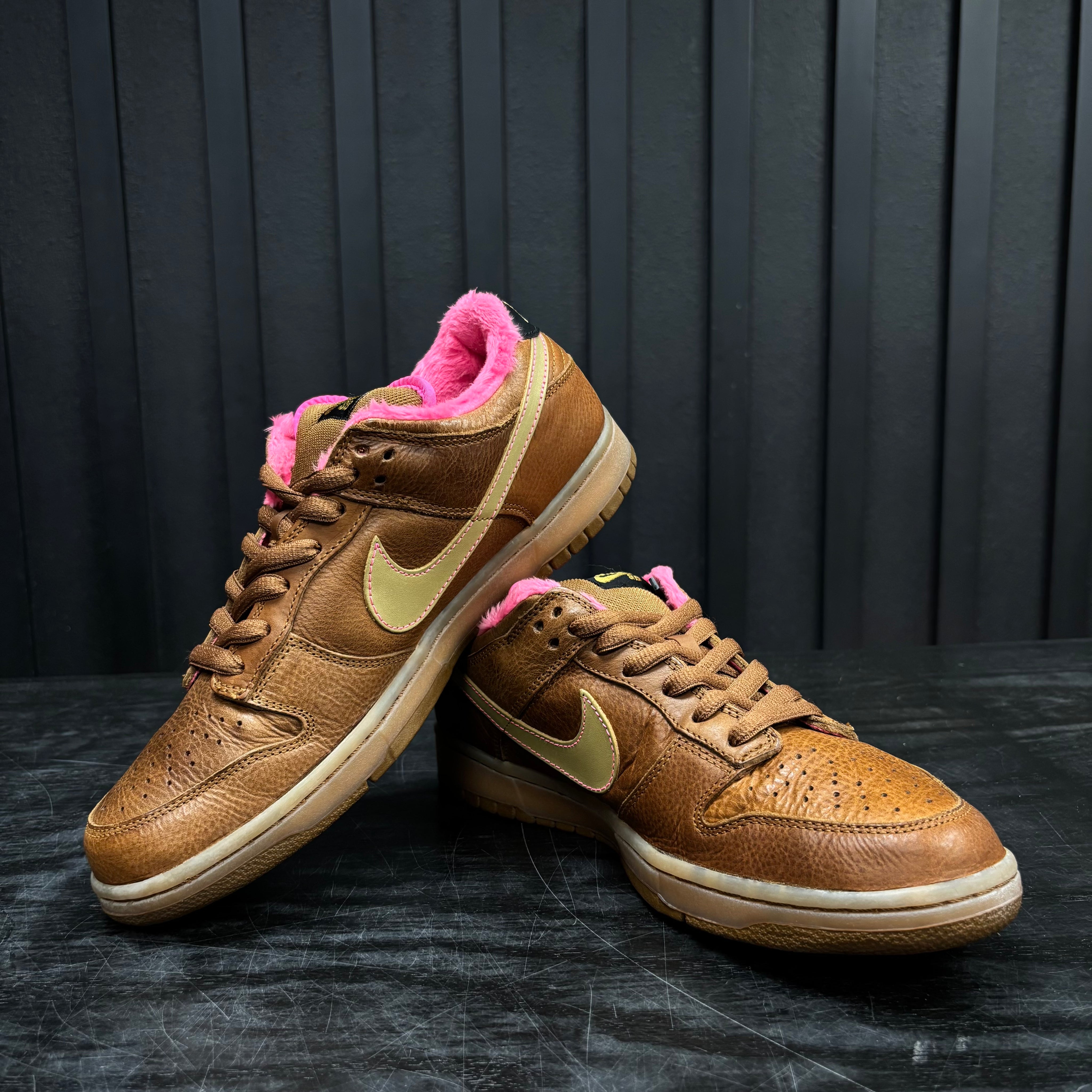 Nike SB Dunk Low Gibson Guitar Case - Used - 4720