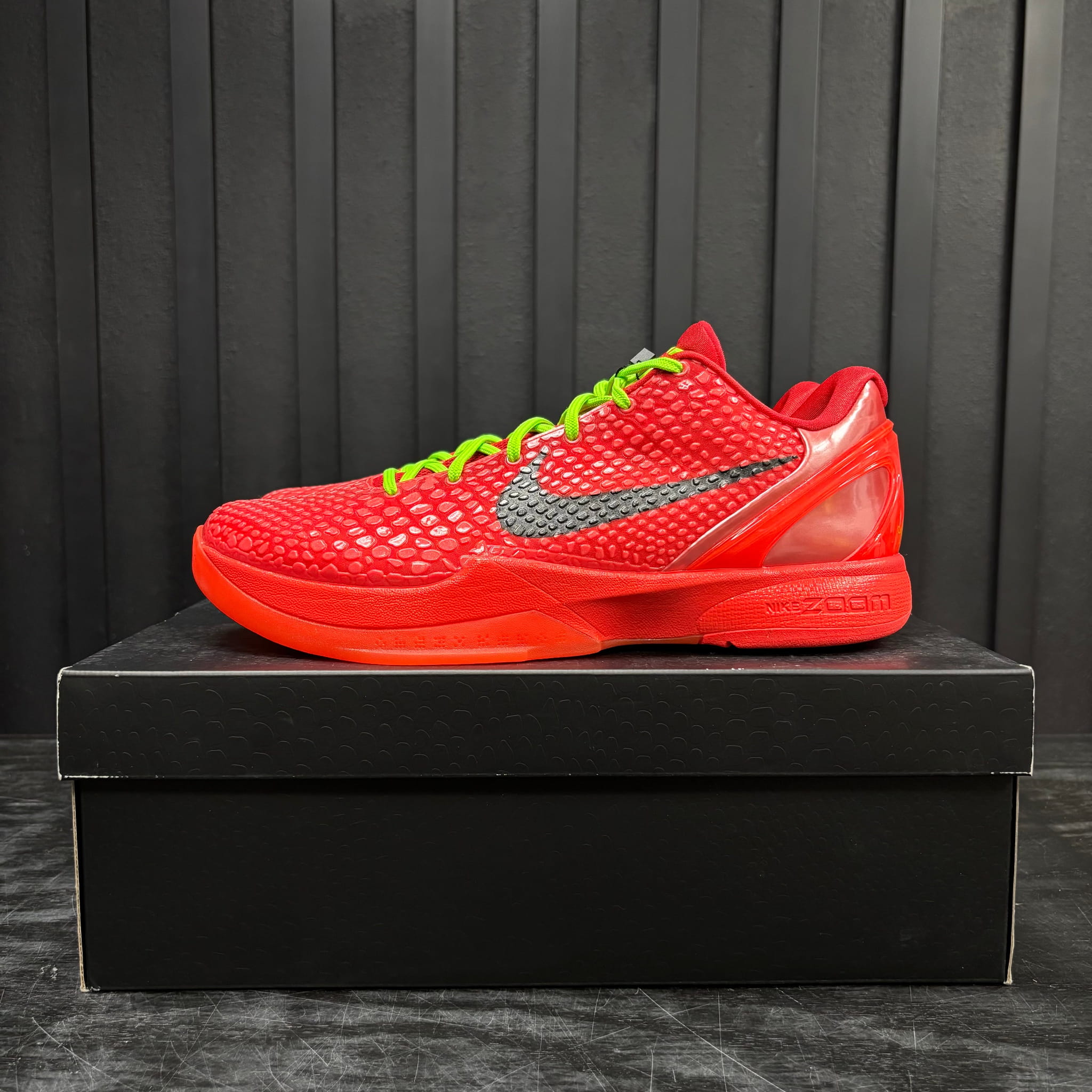 Nike Kobe 6 Protro Reverse Grinch - Used - 4724