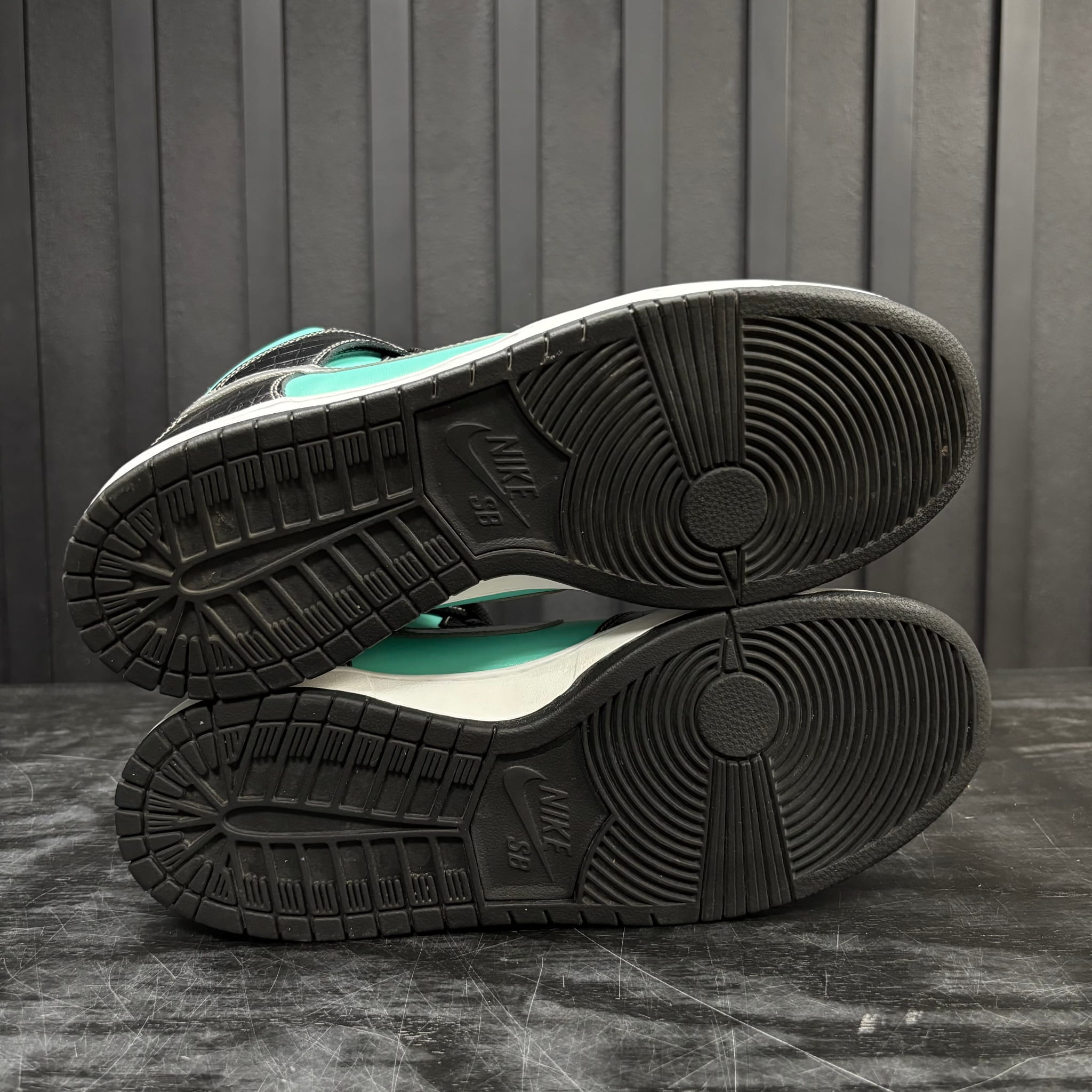 Nike SB Dunk High Diamond Supply Co. - Used - 4725