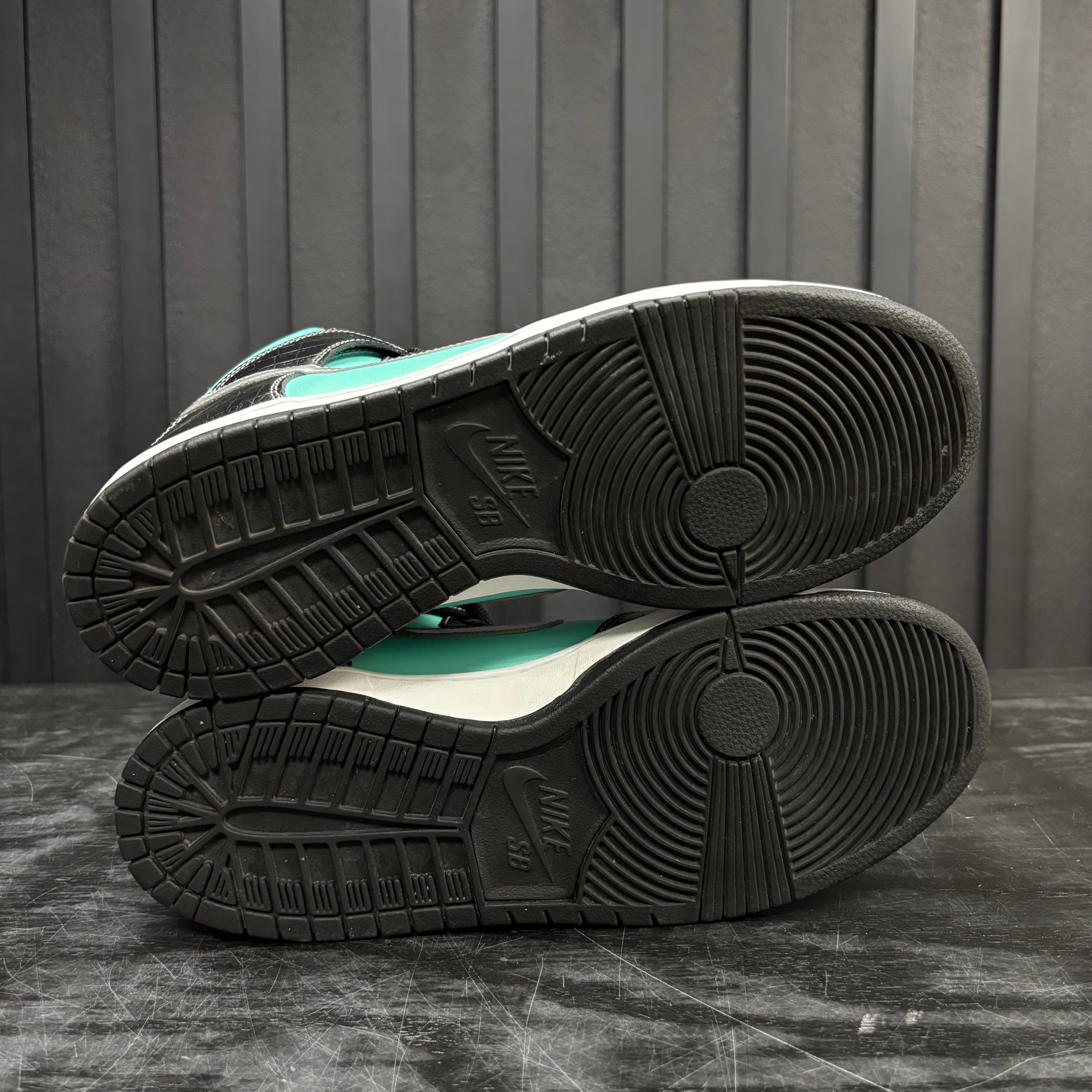 Nike SB Dunk High Diamond Supply Co. - Used - 4725