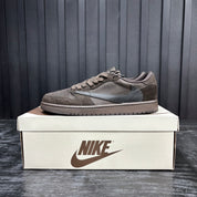 Jordan 1 Retro Low OG SP Travis Scott Velvet Brown - Used - 4738