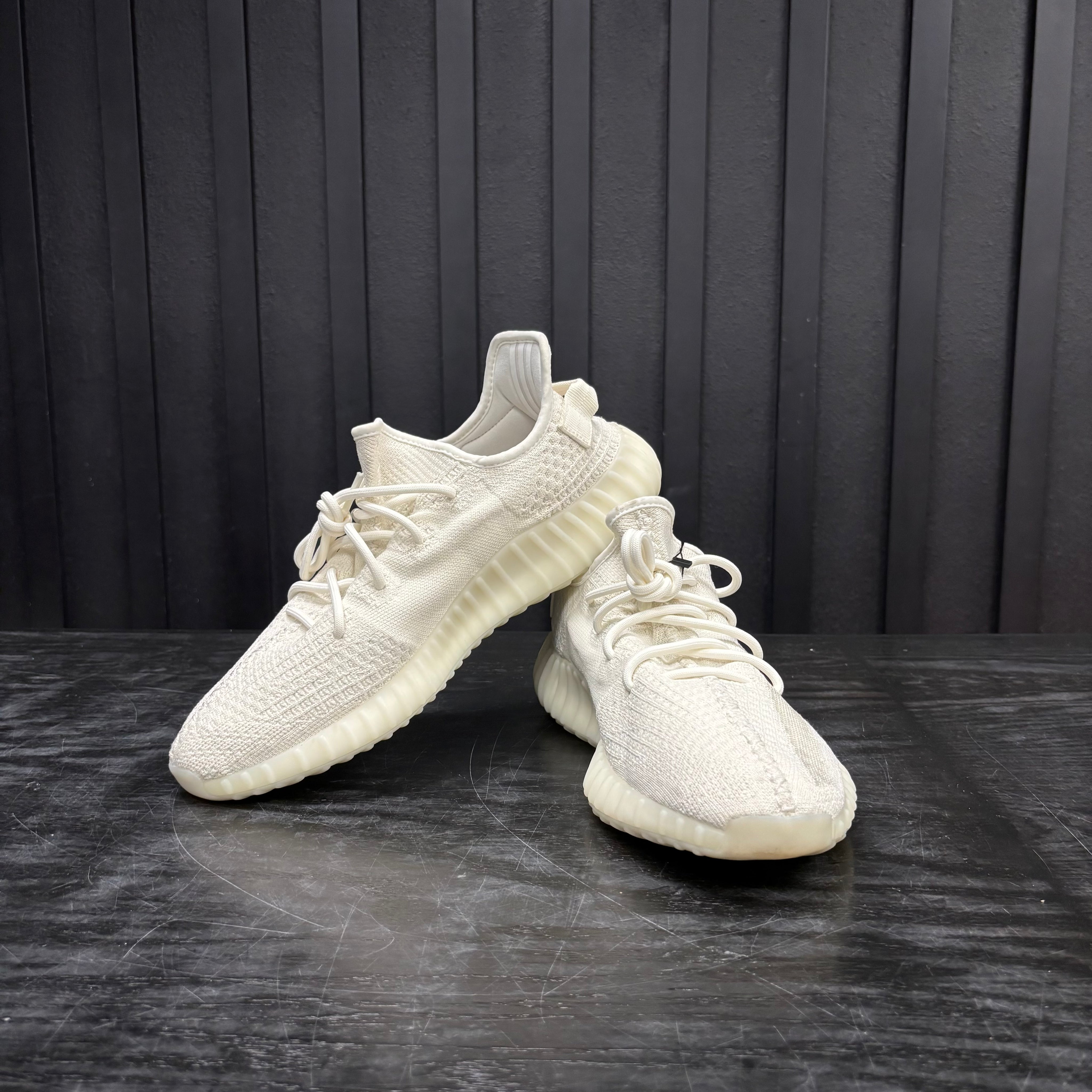 adidas Yeezy Boost 350 V2 Bone - Used - 4736