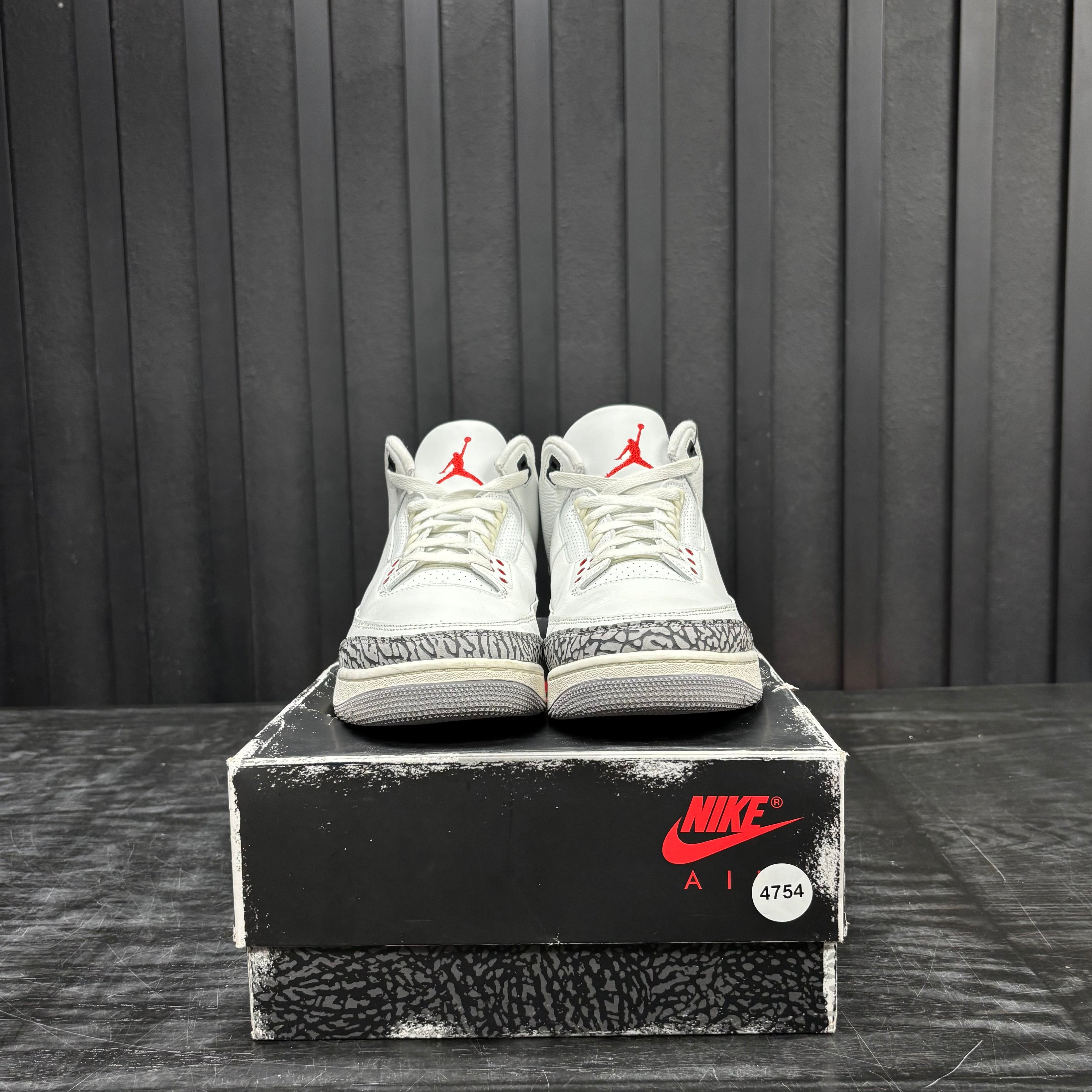 Jordan 3 Retro White Cement Reimagined - Used - 4754