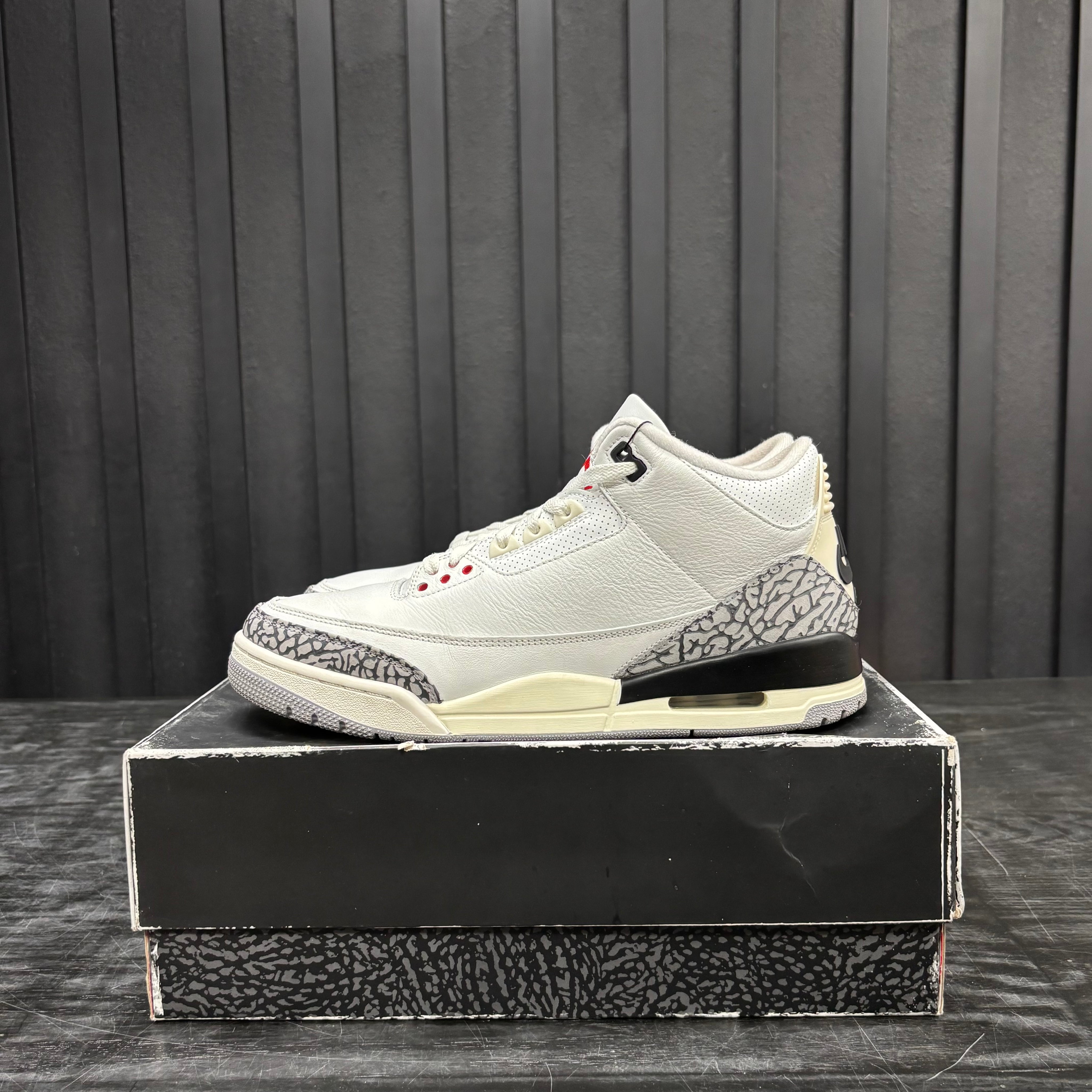 Jordan 3 Retro White Cement Reimagined - Used - 4754