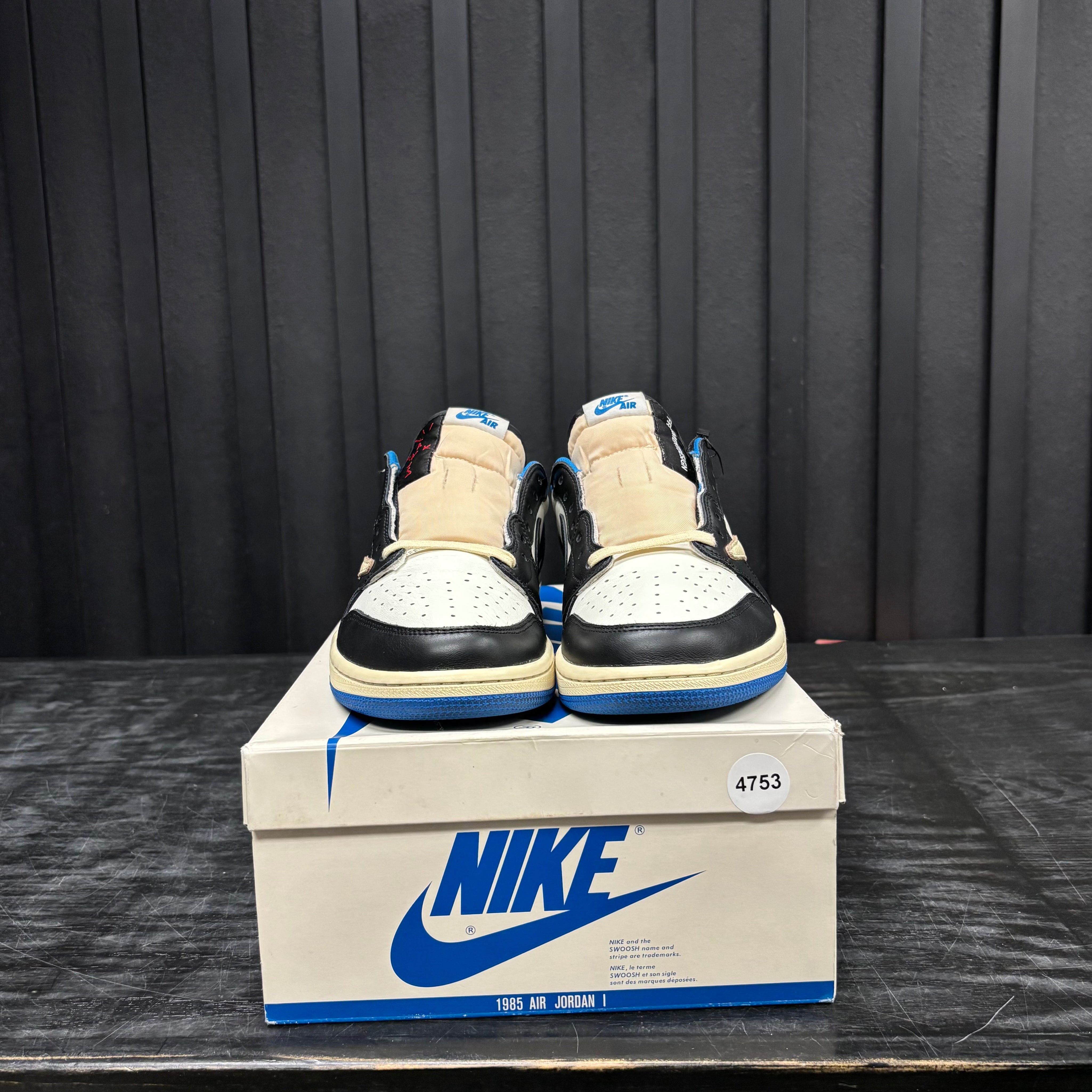 Jordan 1 Retro Low OG SP Fragment x Travis Scott - Used - 4753