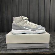 Jordan 11 Retro Cool Grey (2021) - Used - 4759