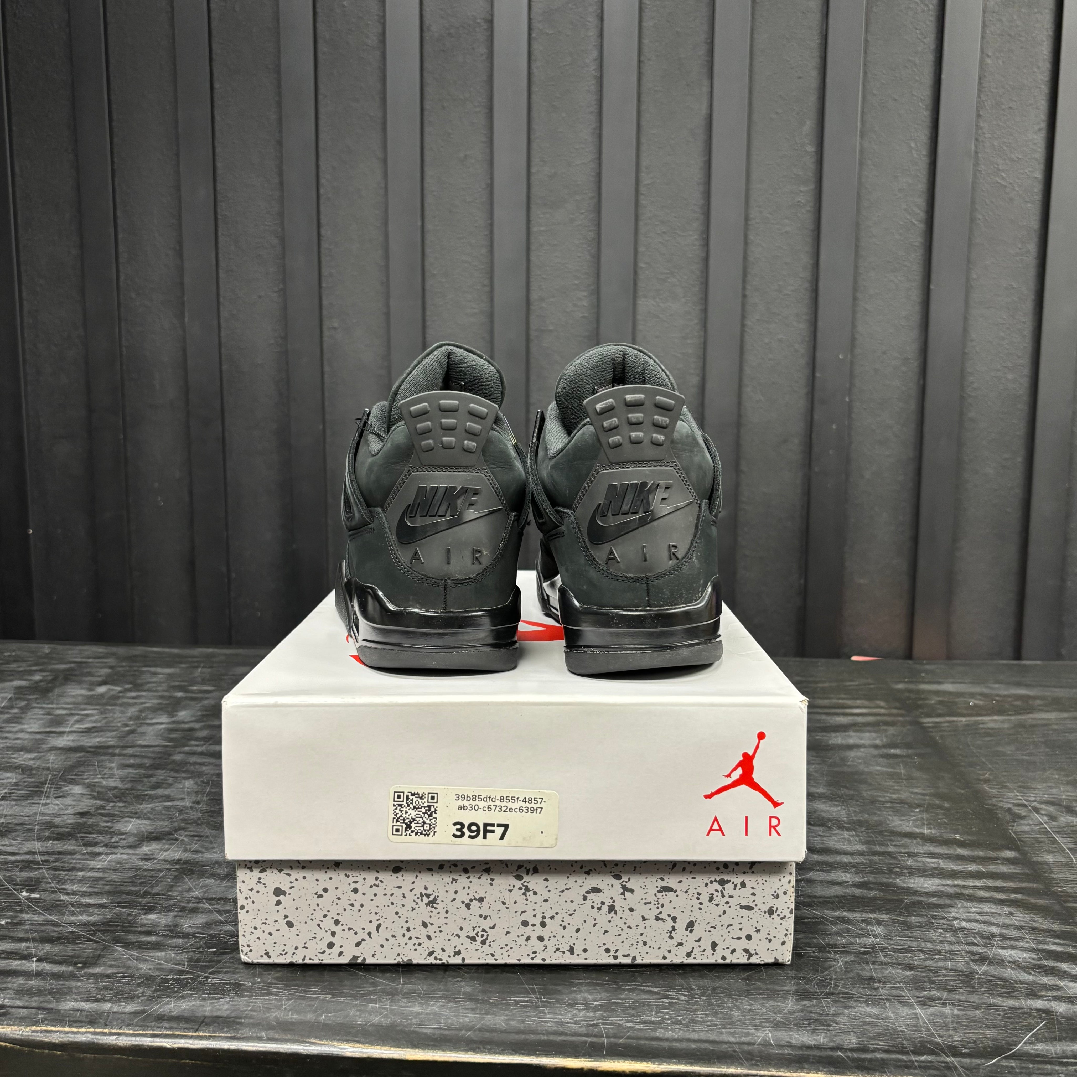Jordan 4 Retro Black Cat (2025) - Used - 4740