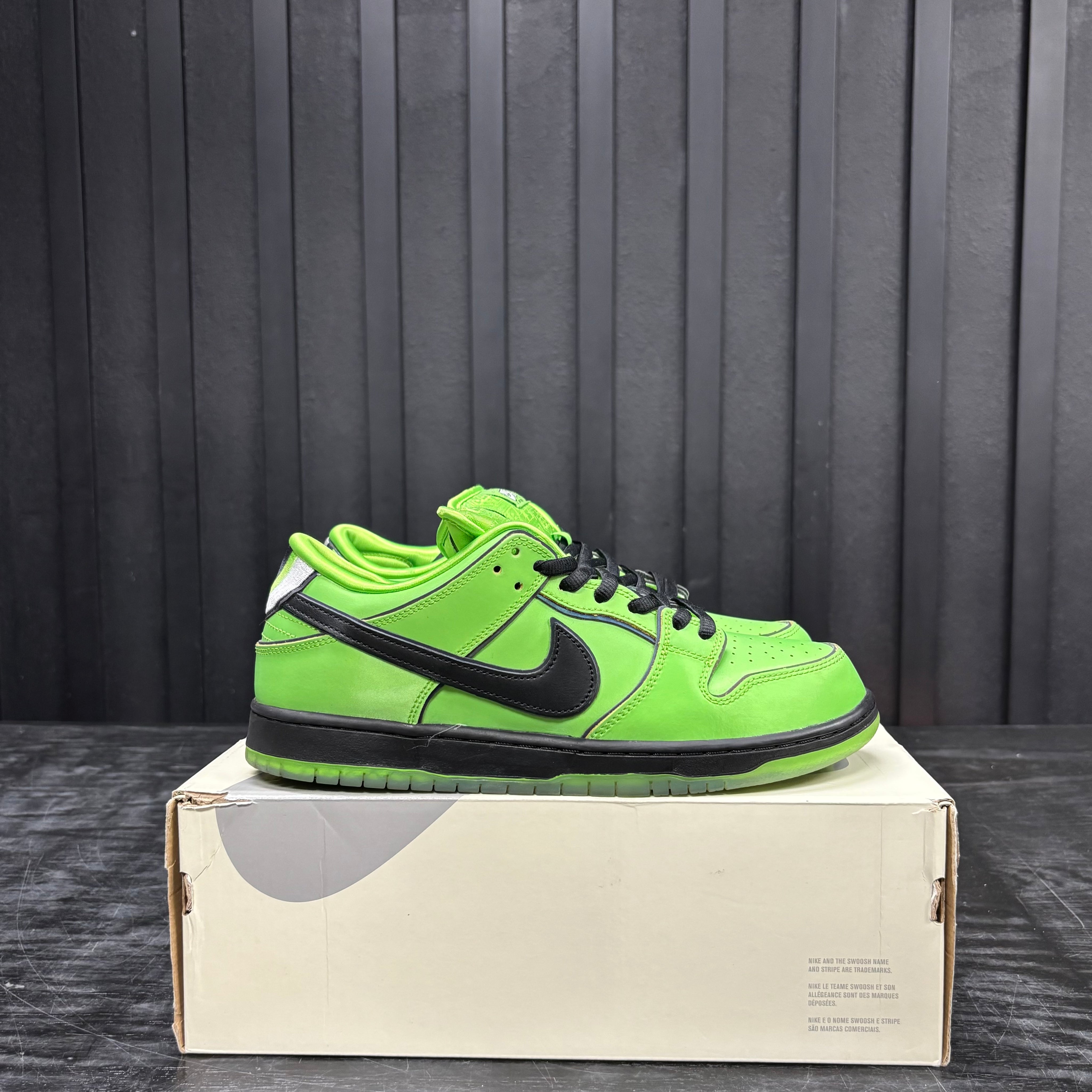 Nike SB Dunk Low The Powerpuff Girls Buttercup - Used - 4747