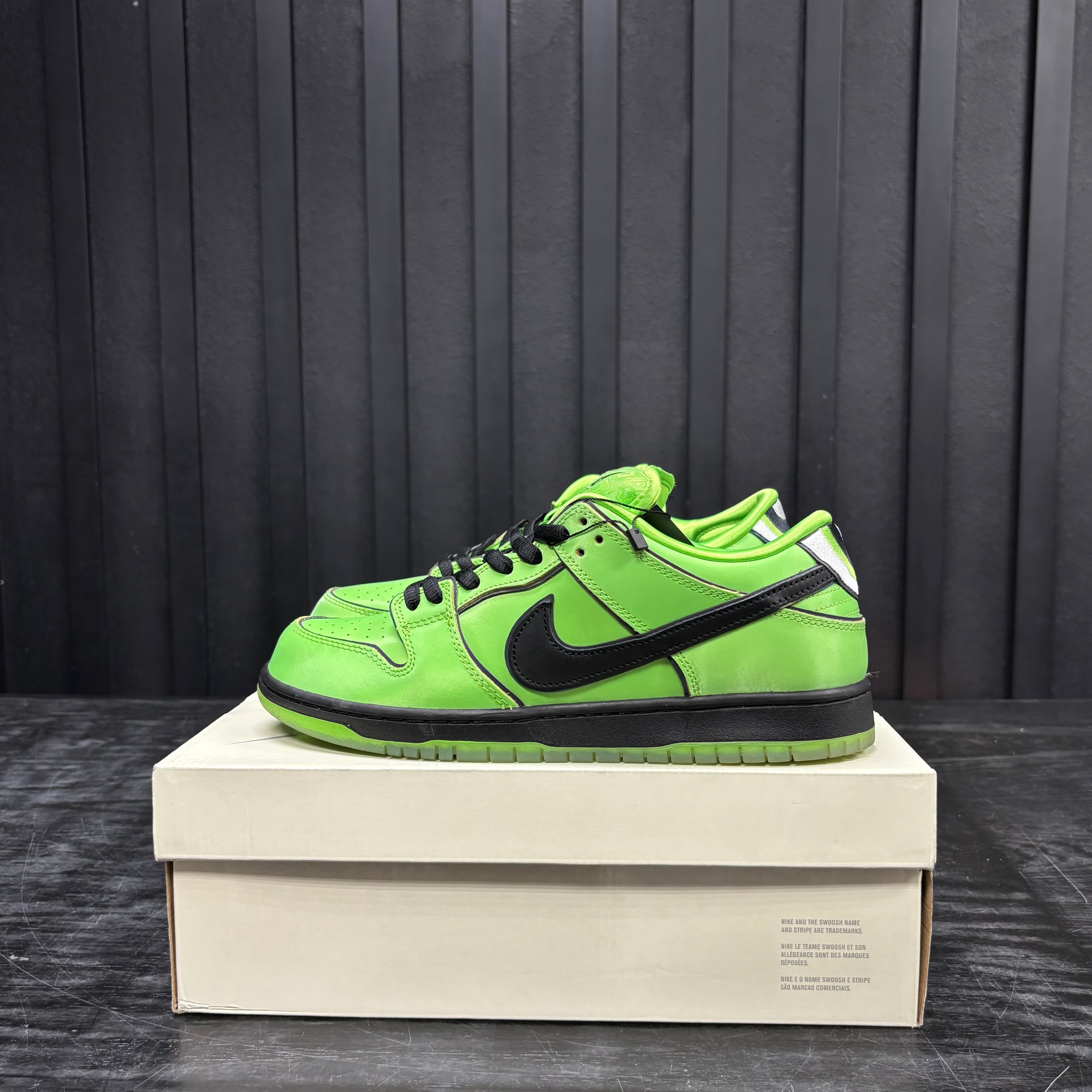 Nike SB Dunk Low The Powerpuff Girls Buttercup - Used - 4747