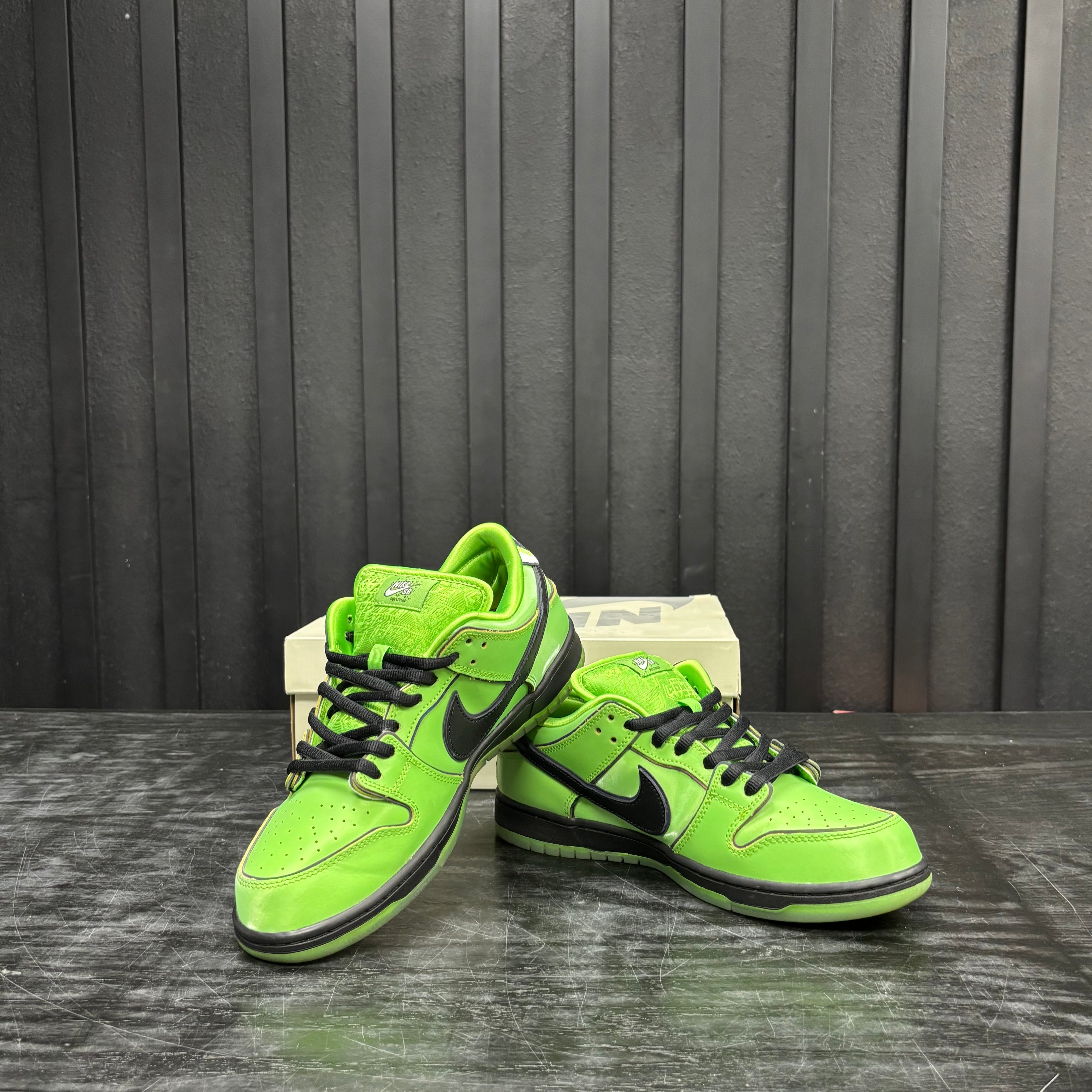 Nike SB Dunk Low The Powerpuff Girls Buttercup - Used - 4747